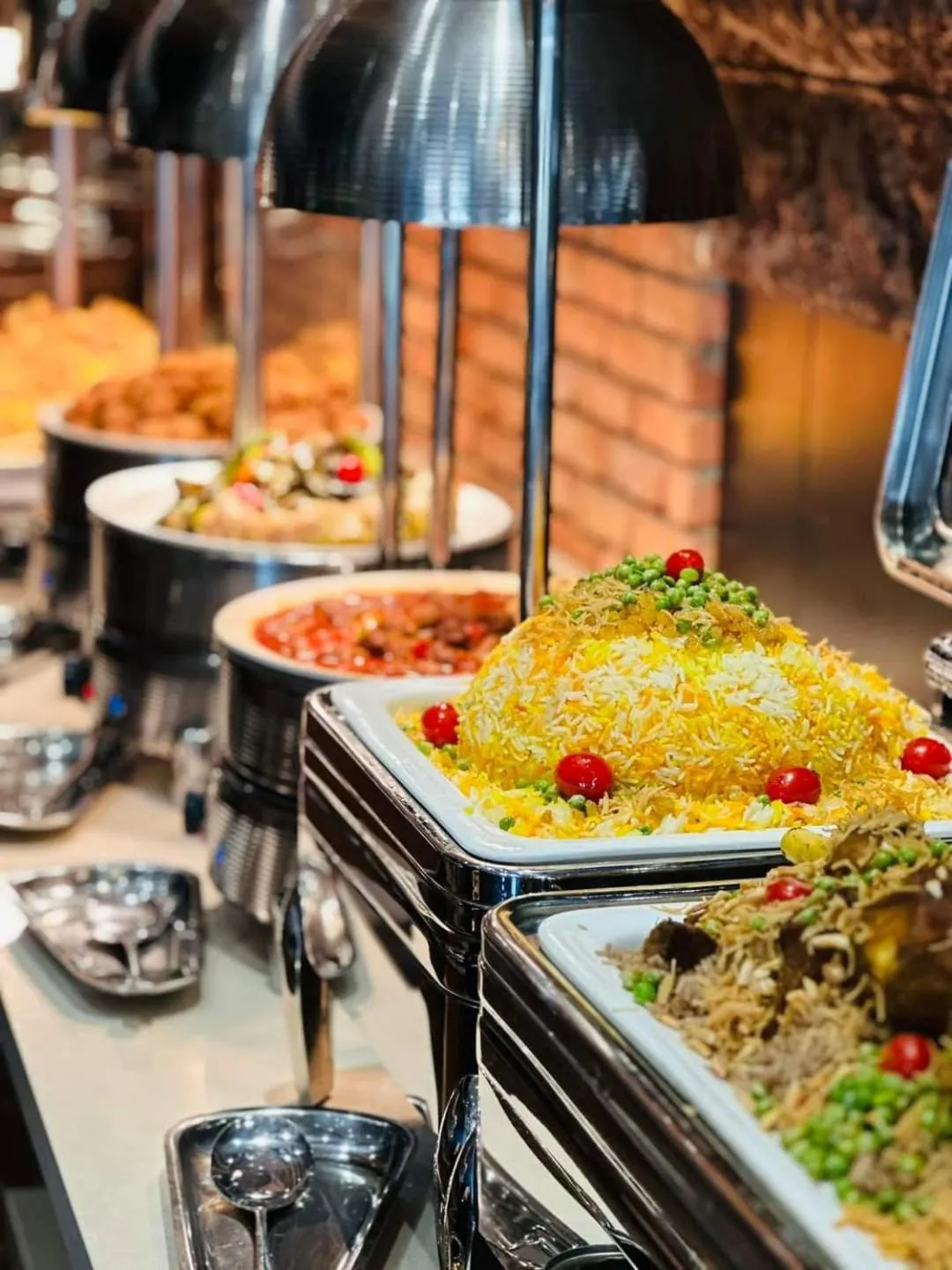 Food in Hyksos Hotel