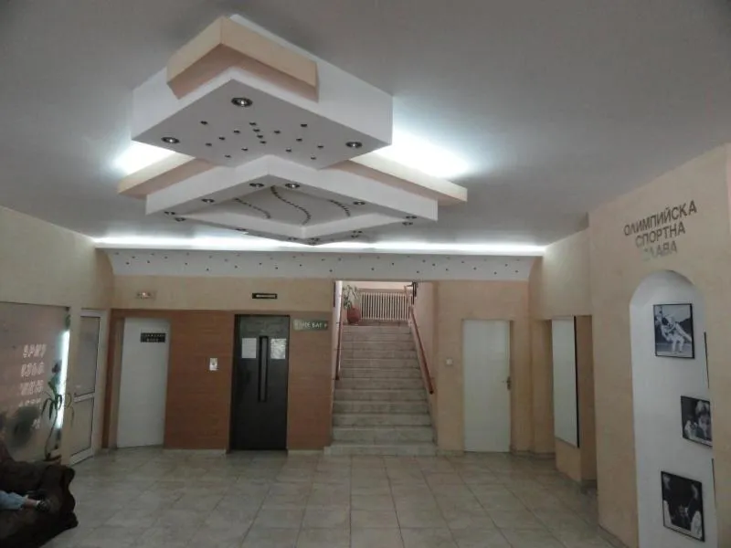 Facade/entrance in Diana 3 Hotel