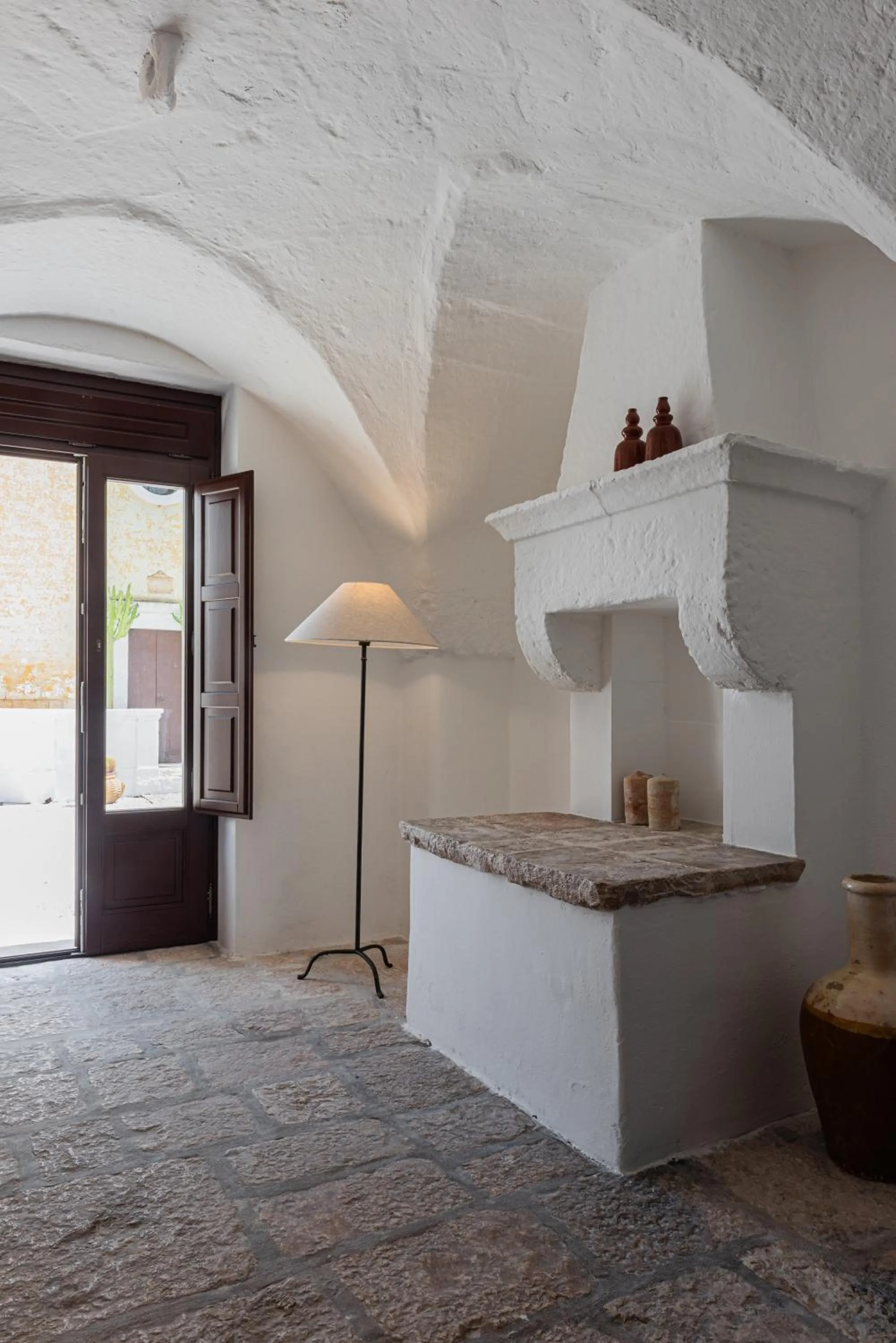 Decorative detail in Masseria Borgo San Marco