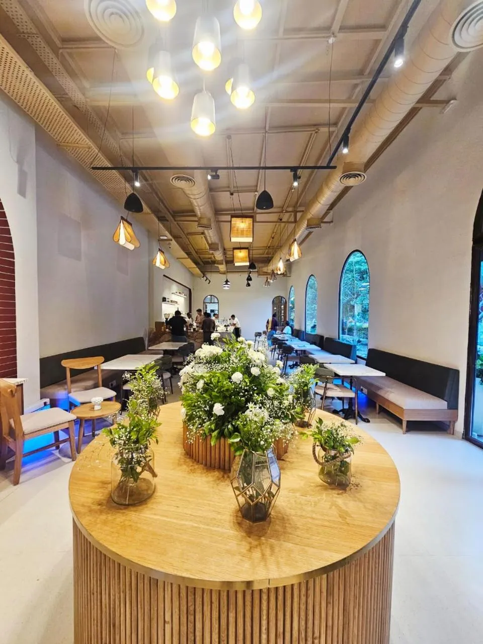 Restaurant/places to eat in Comfort Hotel Vista