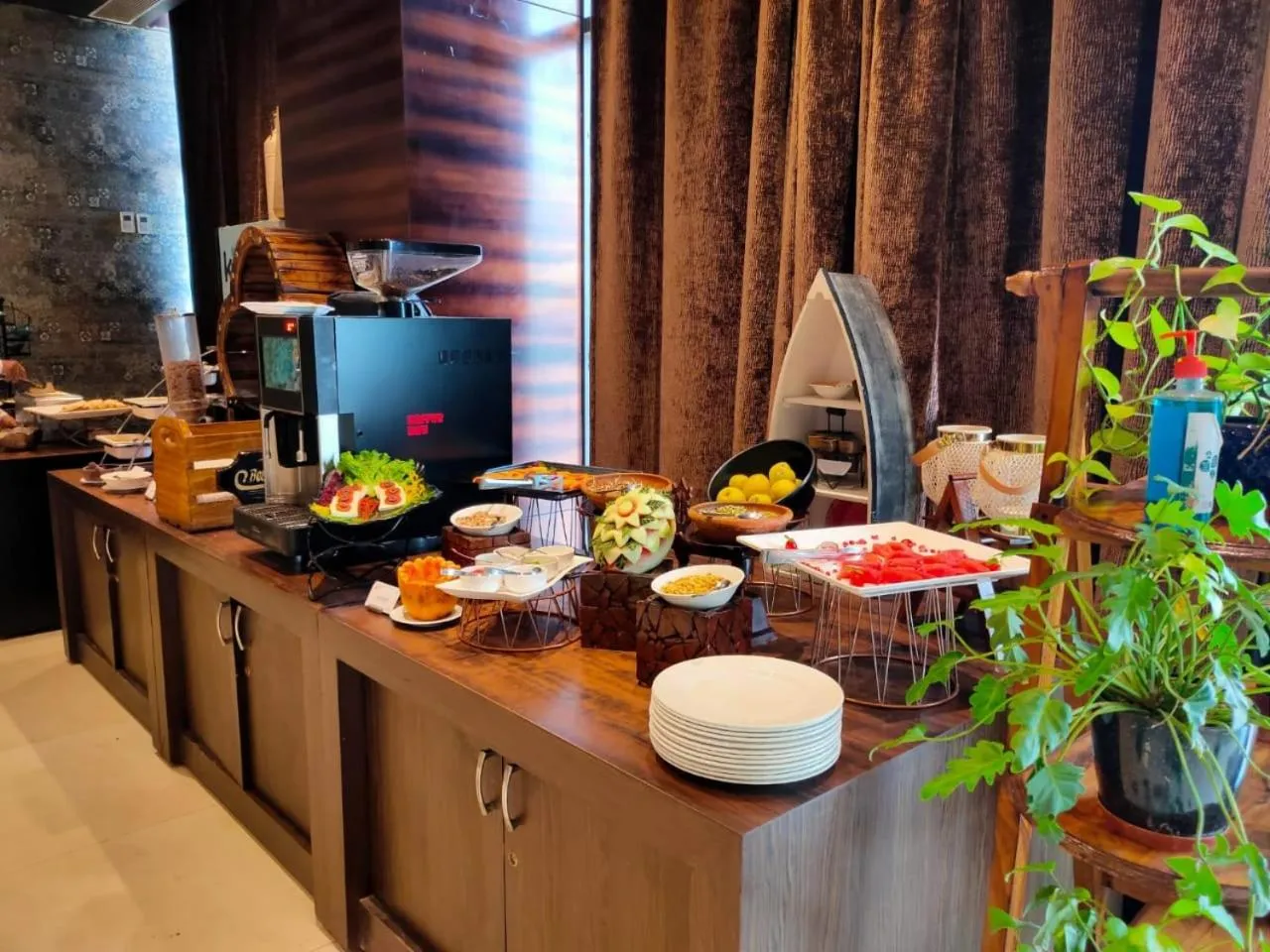 Breakfast in Comfort Hotel Vista