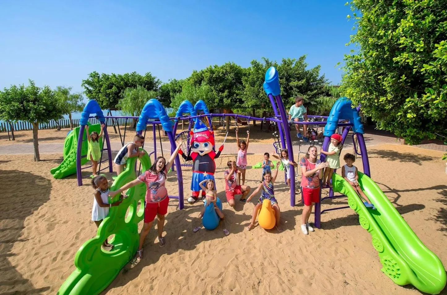 Day in Serenusa Resort