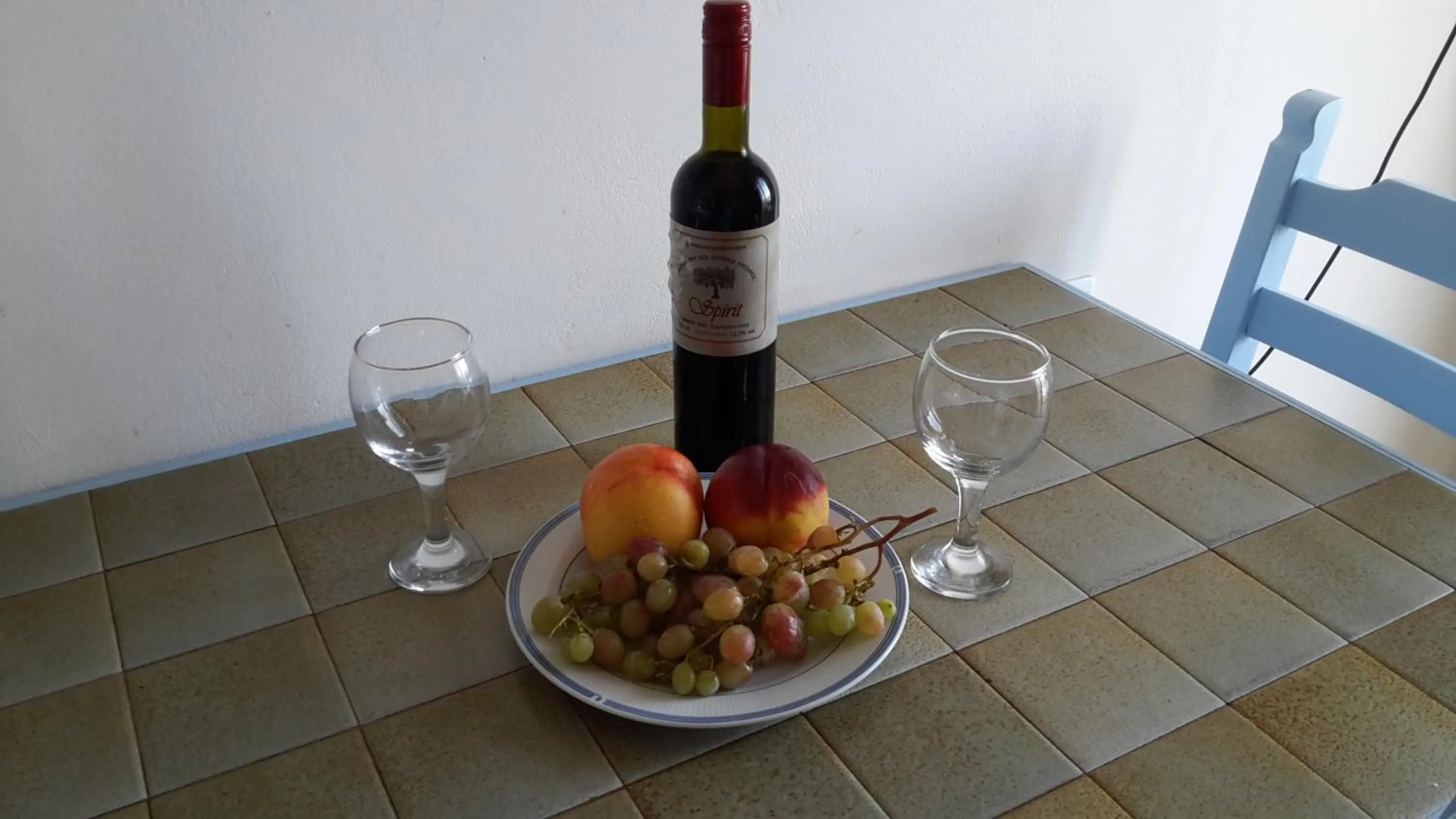 Dining area in Mandy Suites