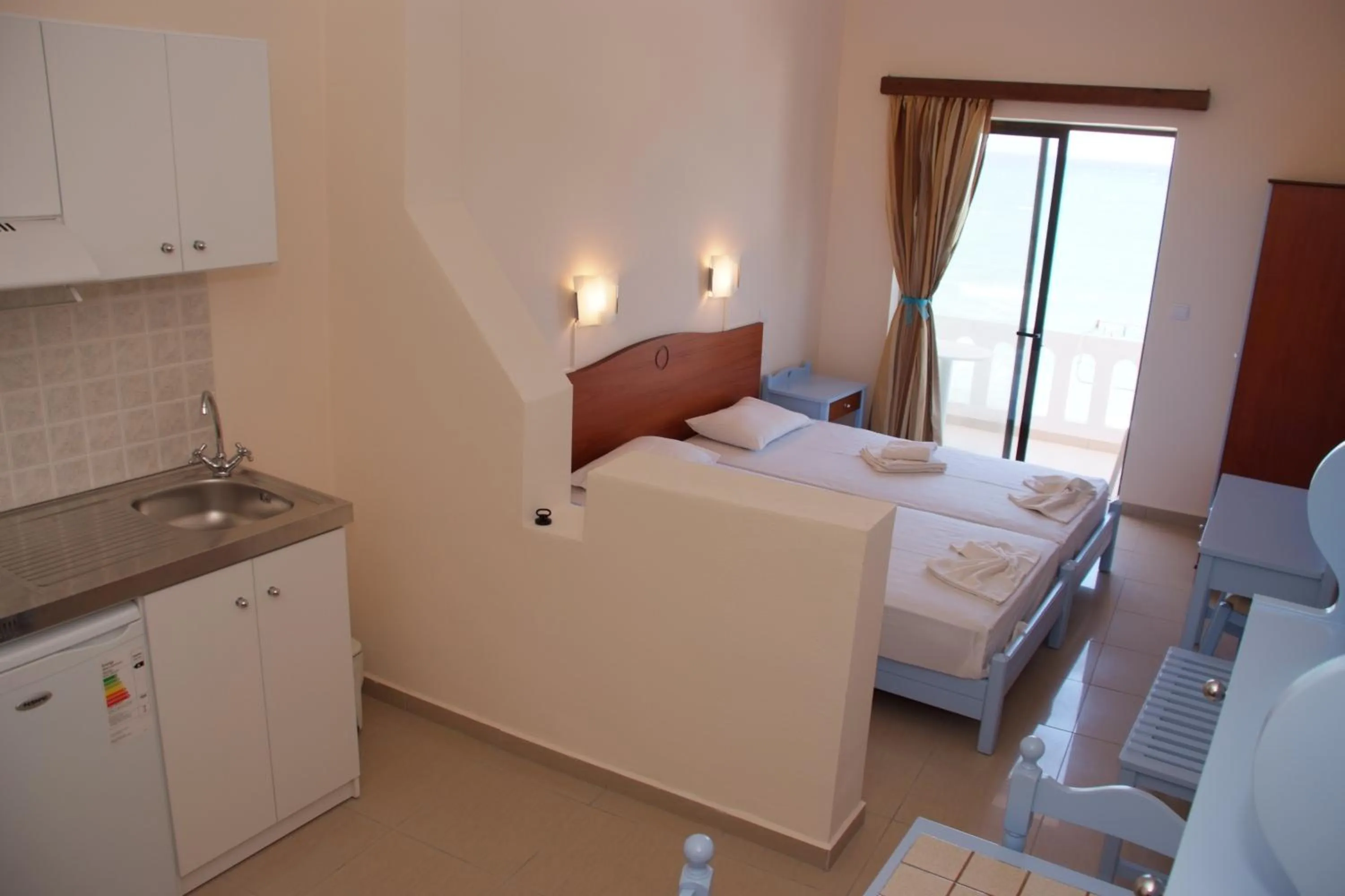 Photo of the whole room in Mandy Suites