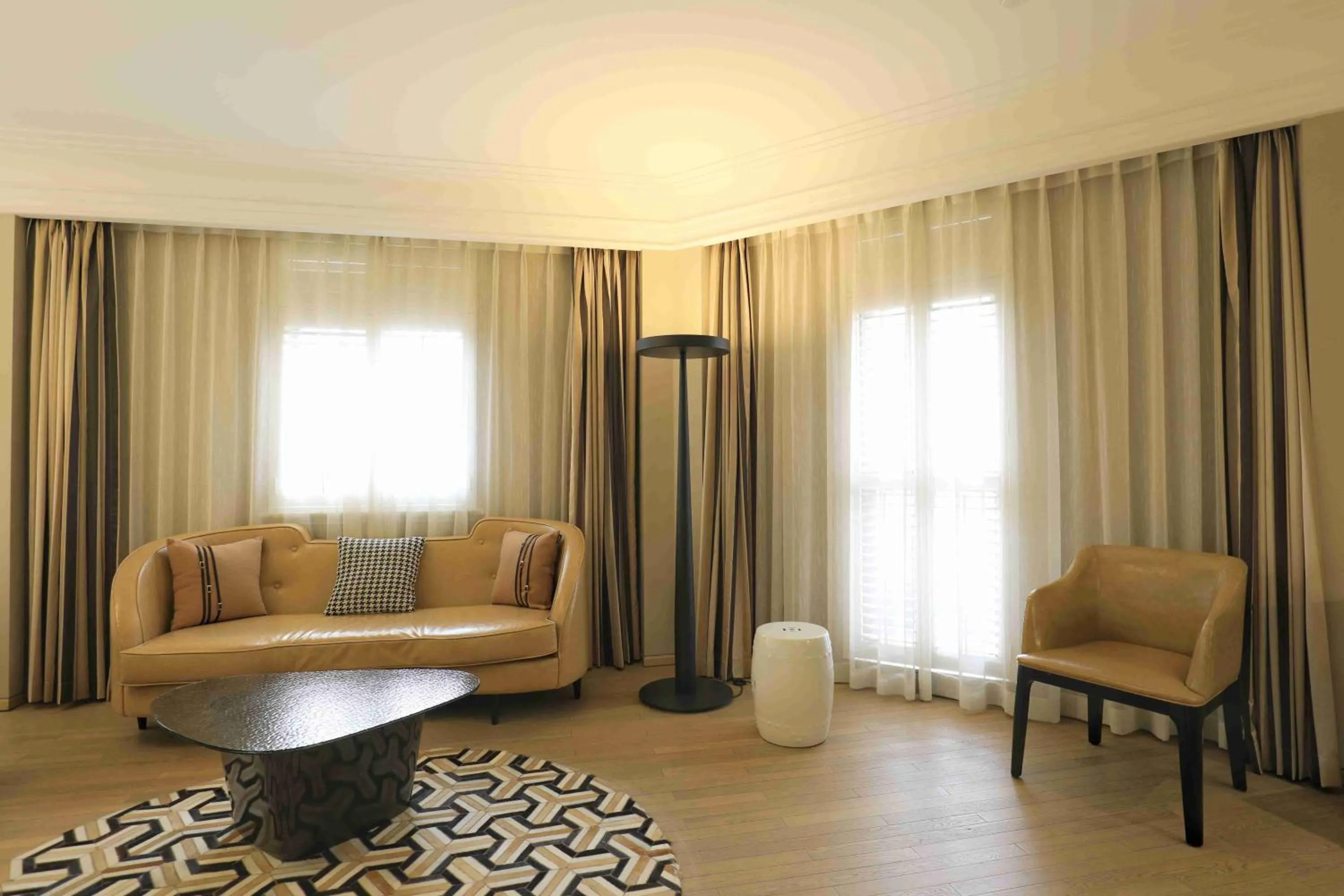 Jinjiang Metropolo Hotel Classic Nanjing Road (East) Shanghai