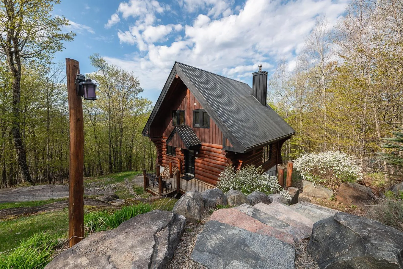 Property building in Tremblant Mountain Chalets