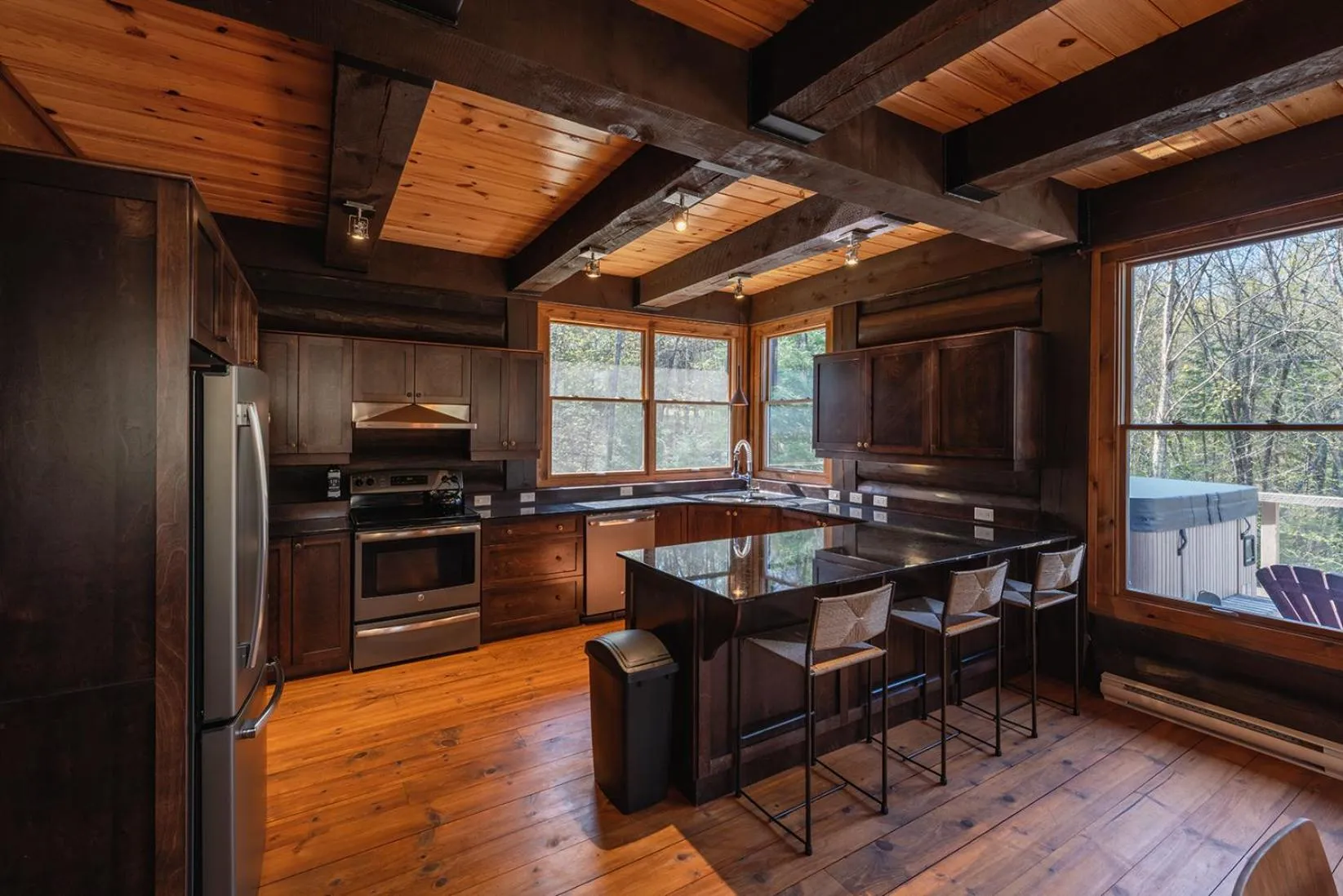 Kitchen or kitchenette in Tremblant Mountain Chalets