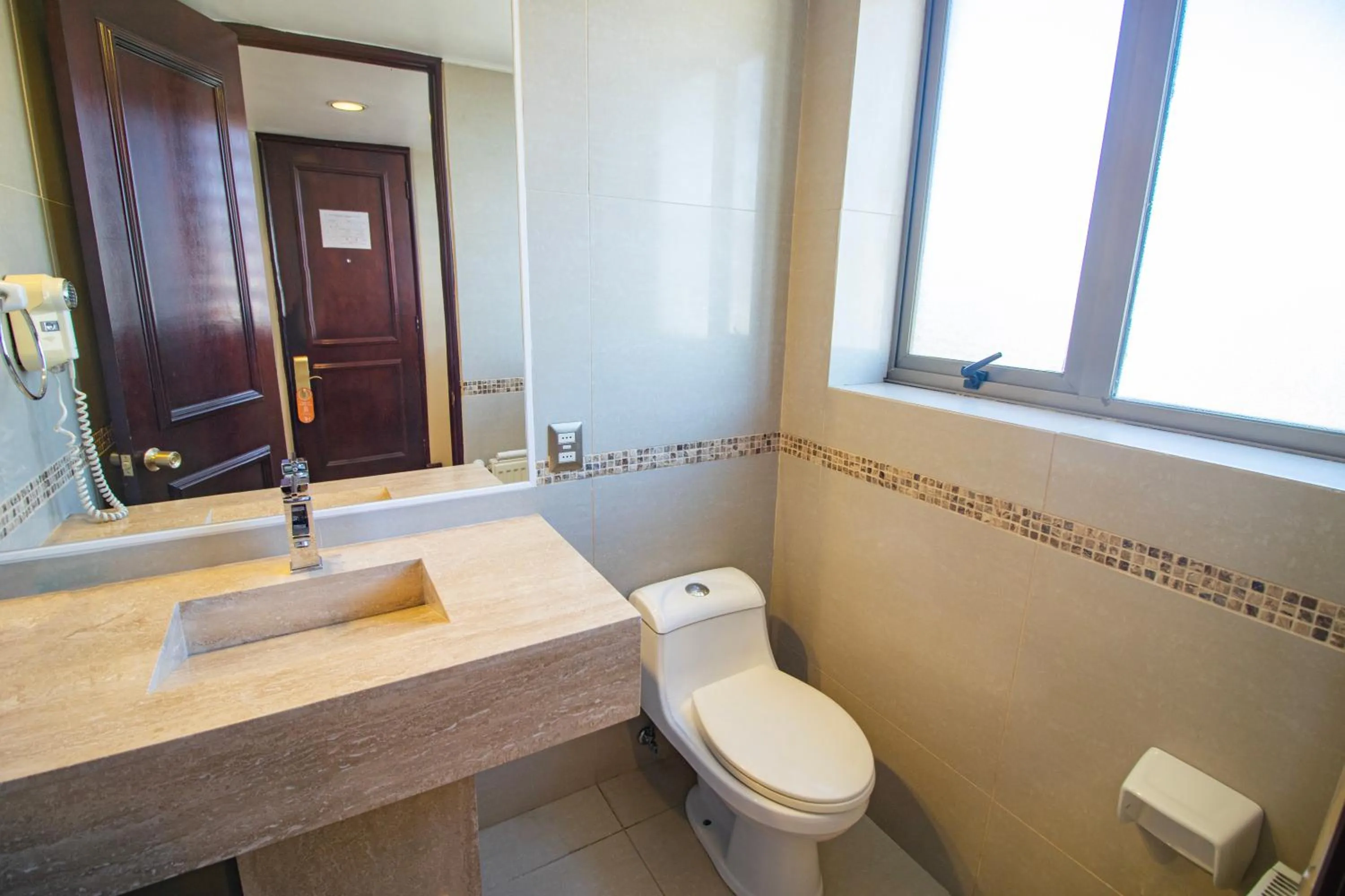 Bathroom in Hotel Frontera Clásico