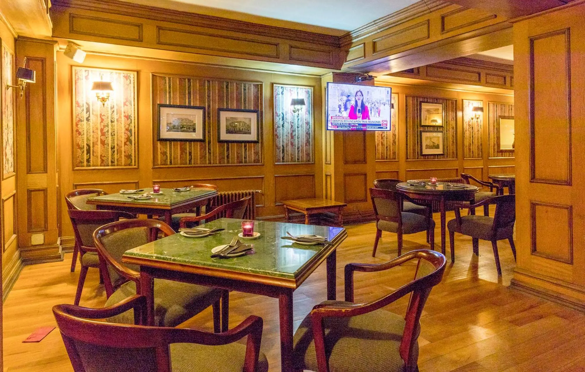 Restaurant/places to eat in Hotel Frontera Clásico