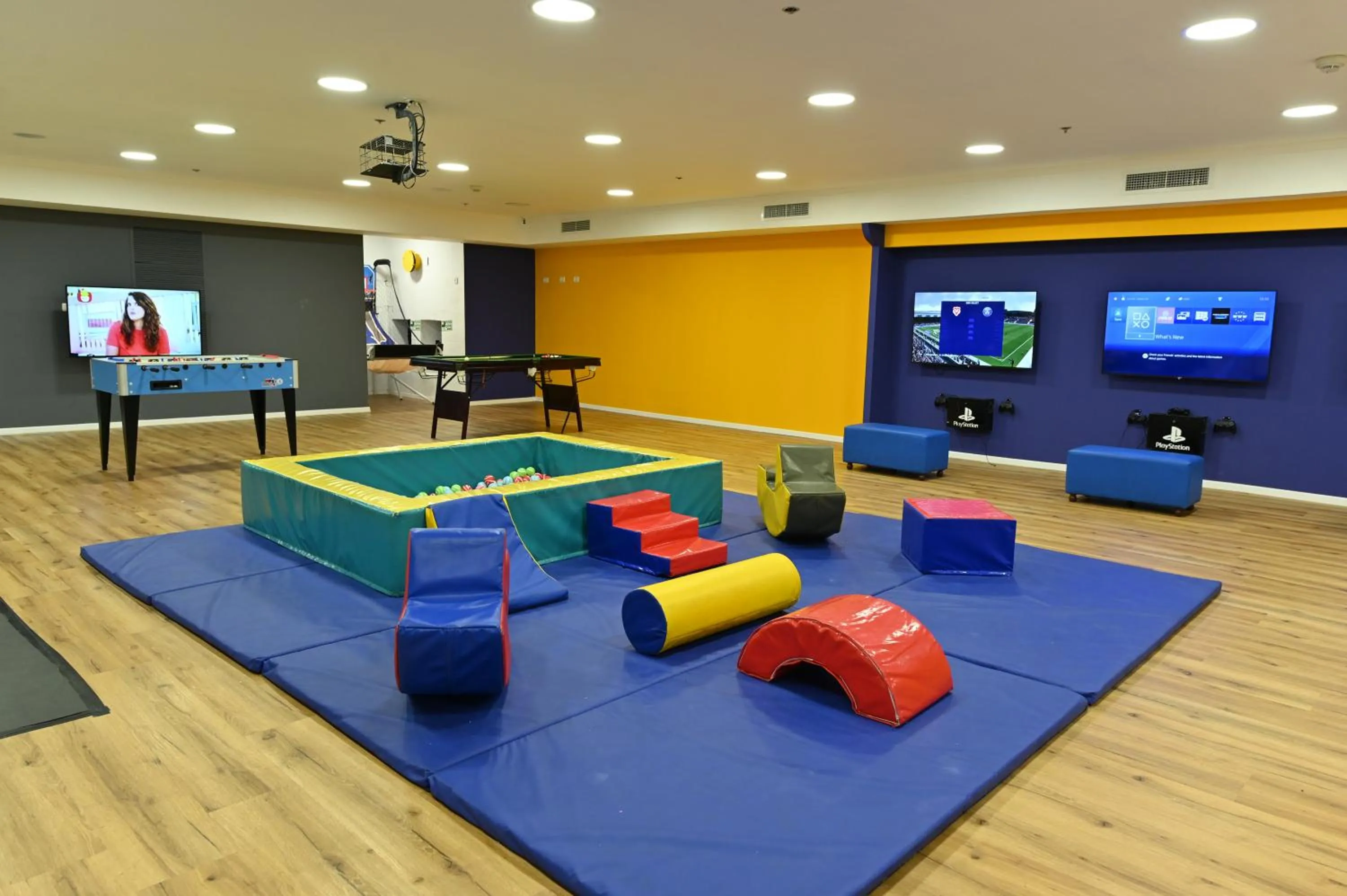 Kids's club in Club In Eilat - Coral Beach Villa Resort