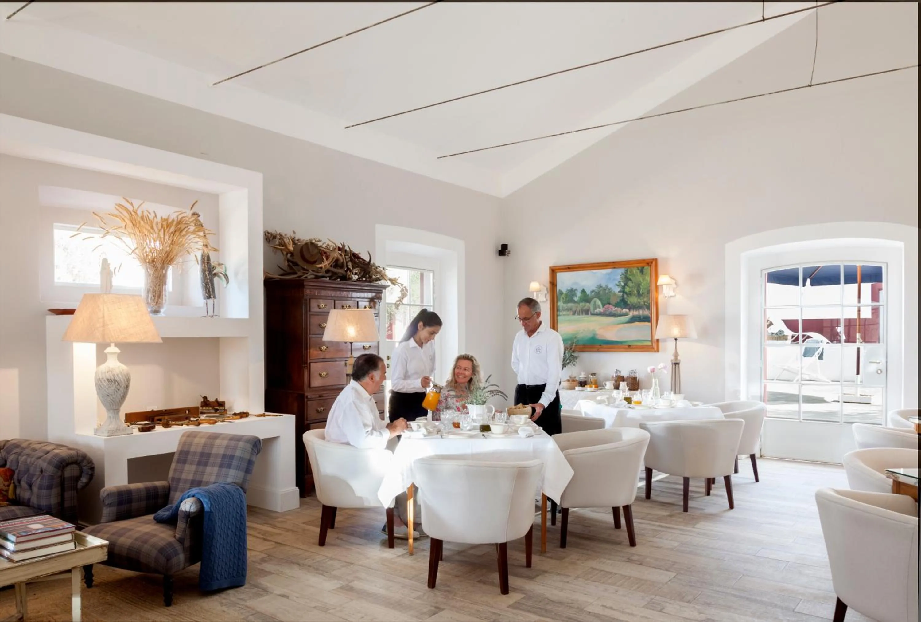 Restaurant/places to eat in Quinta da Chaminé