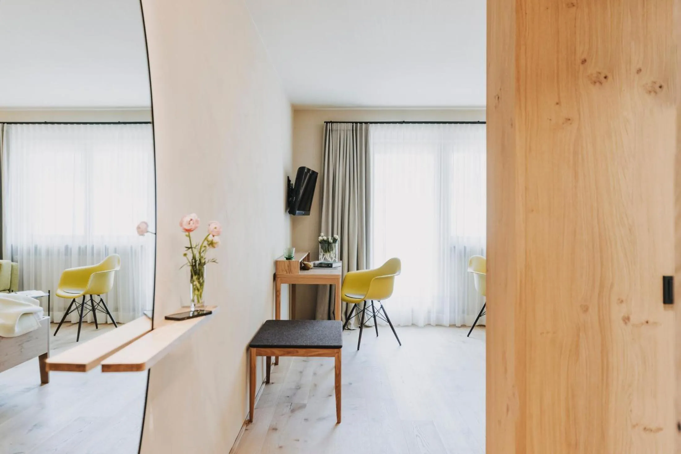 Photo of the whole room in Hotel Alpenrose