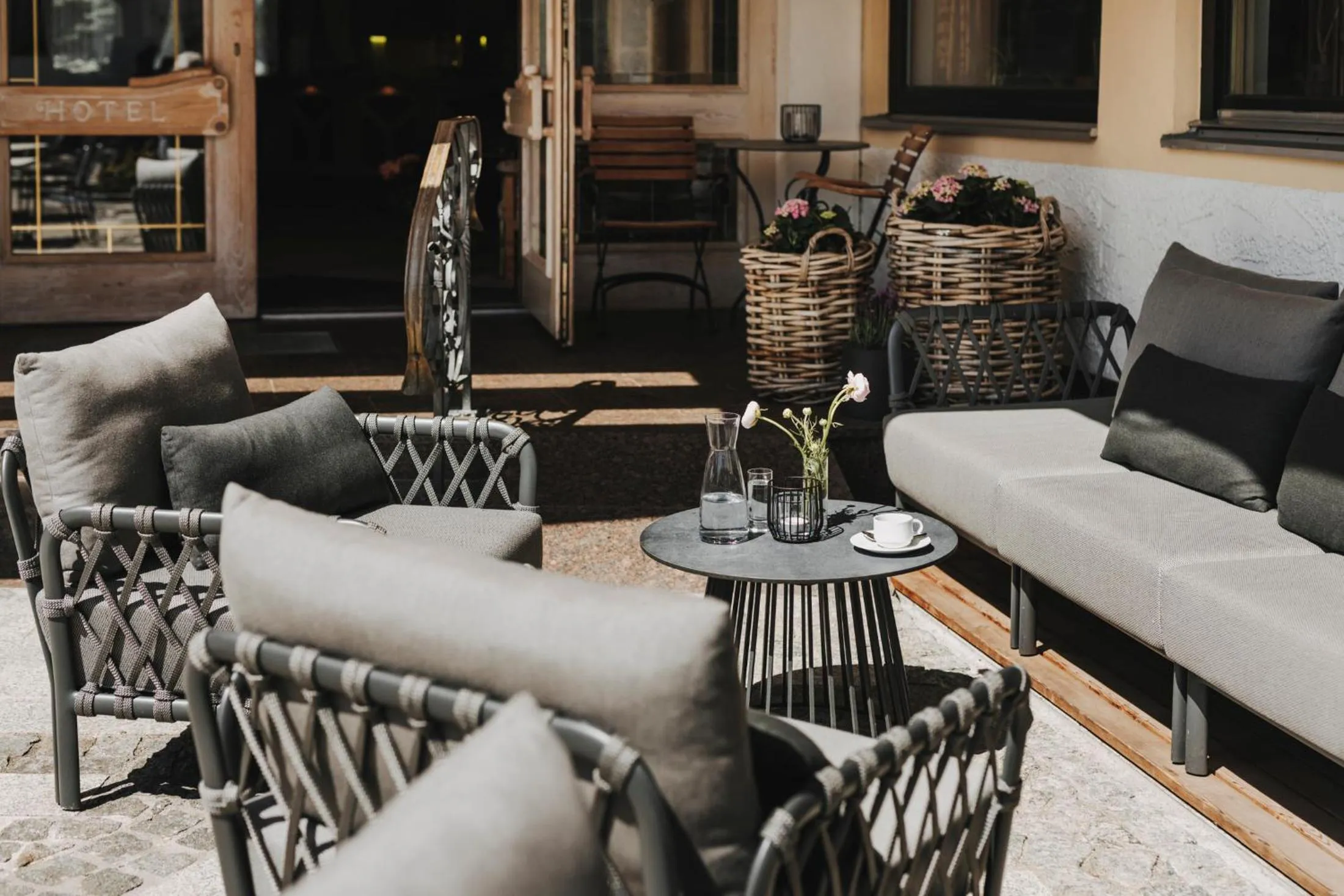 Patio in Hotel Alpenrose