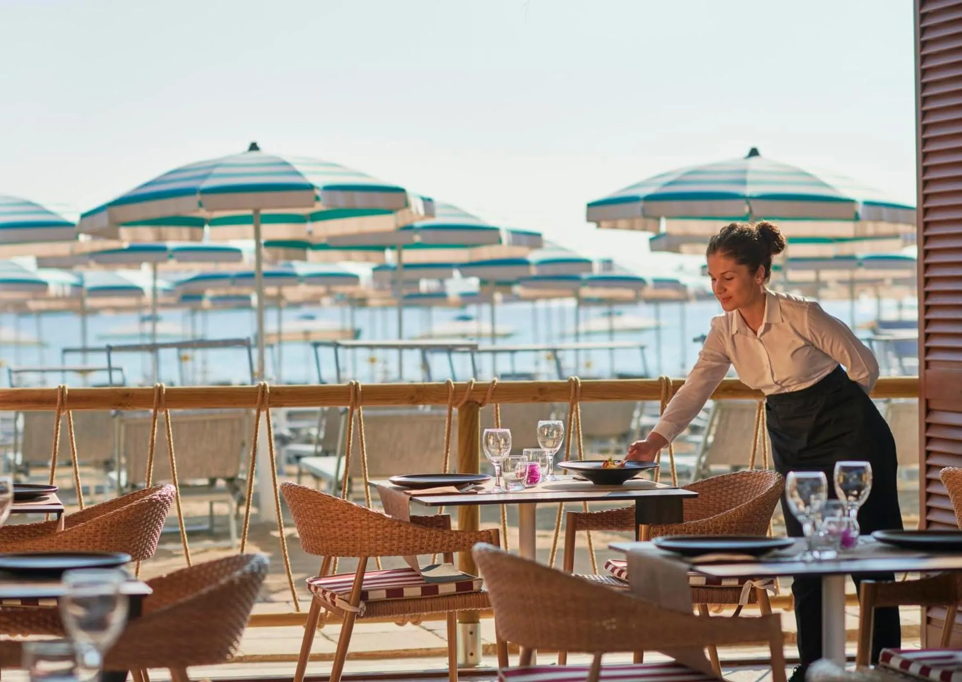 Restaurant/places to eat in GranSerena Hotel