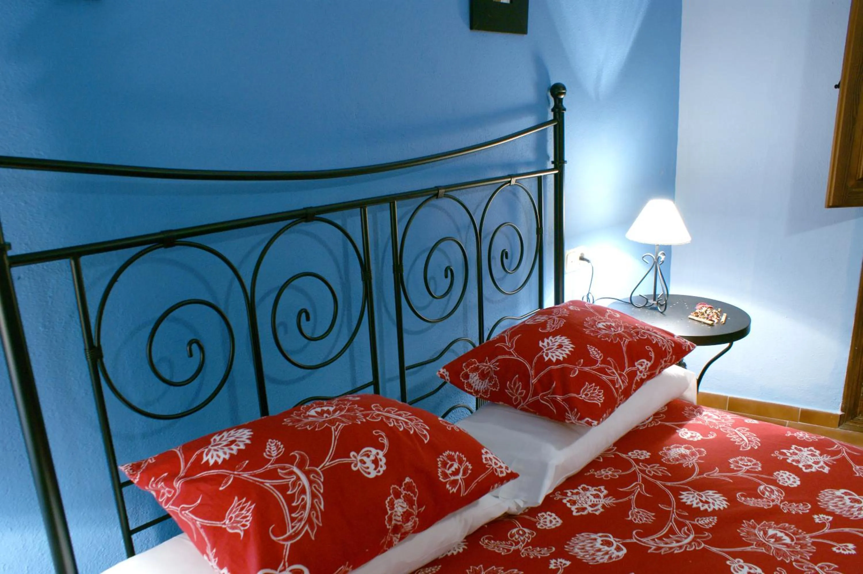 Decorative detail, Bed in La Posada del Recovero