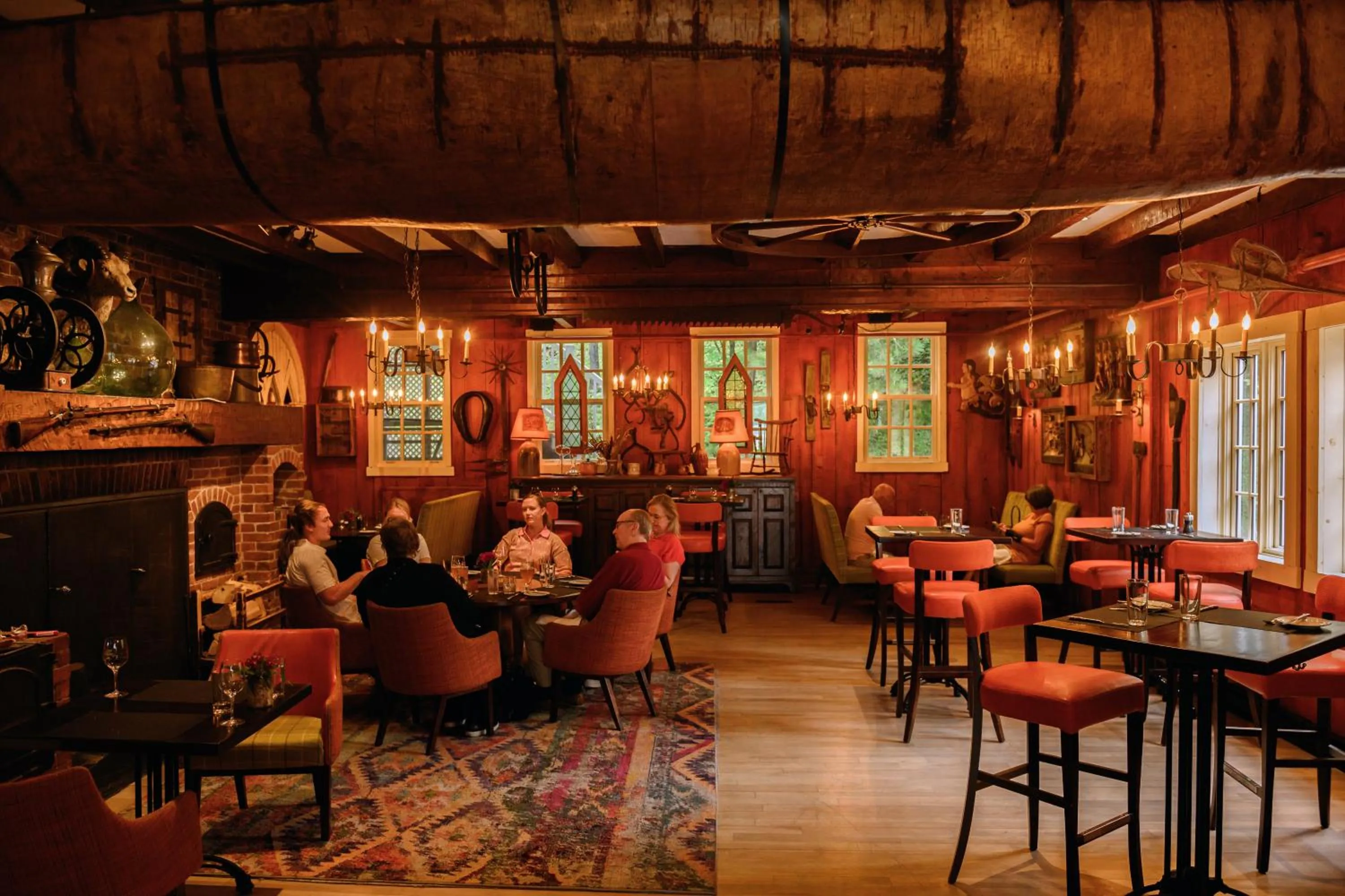 Restaurant/places to eat in Manoir Hovey, Relais & Châteaux