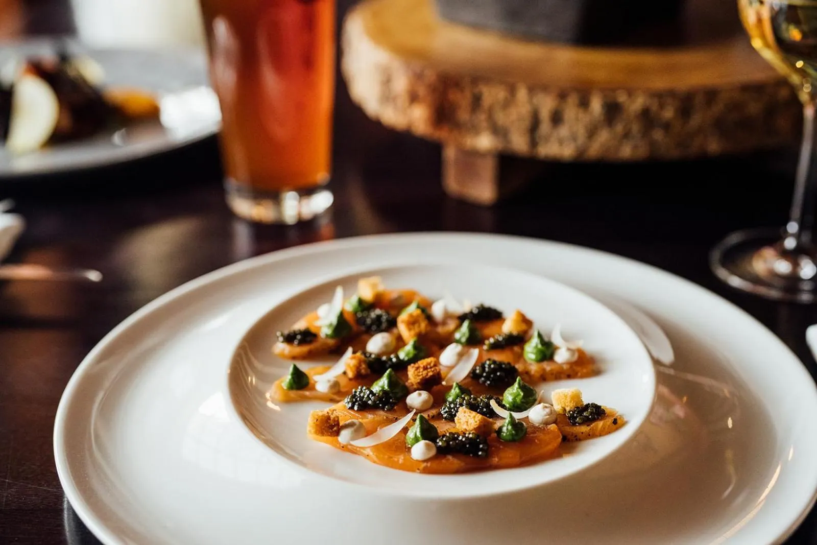 Restaurant/places to eat in Manoir Hovey, Relais & Châteaux