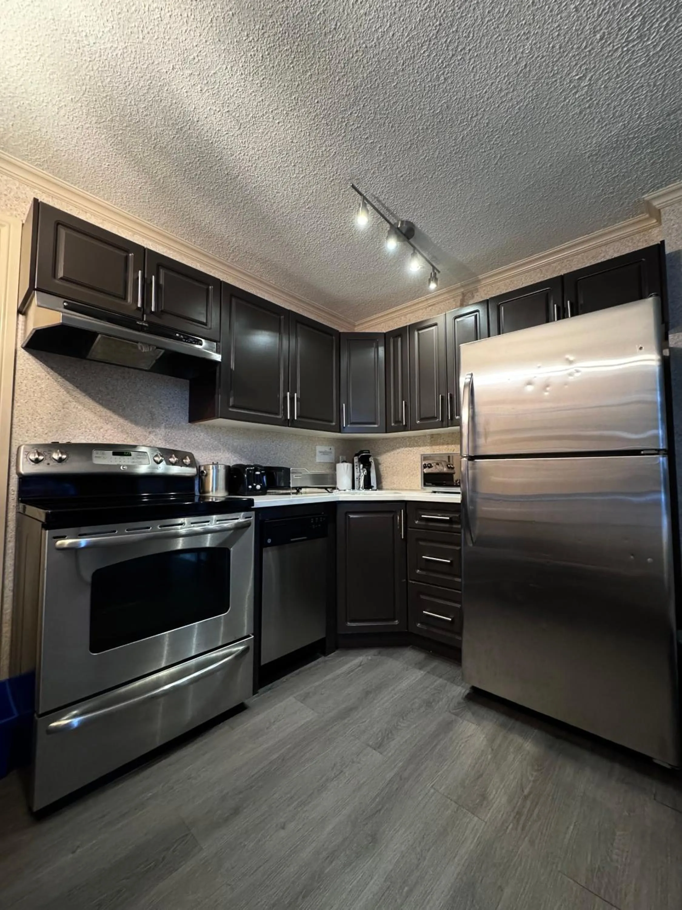 Coffee/tea facilities in Divya Sutra Suites on Robson Downtown Vancouver
