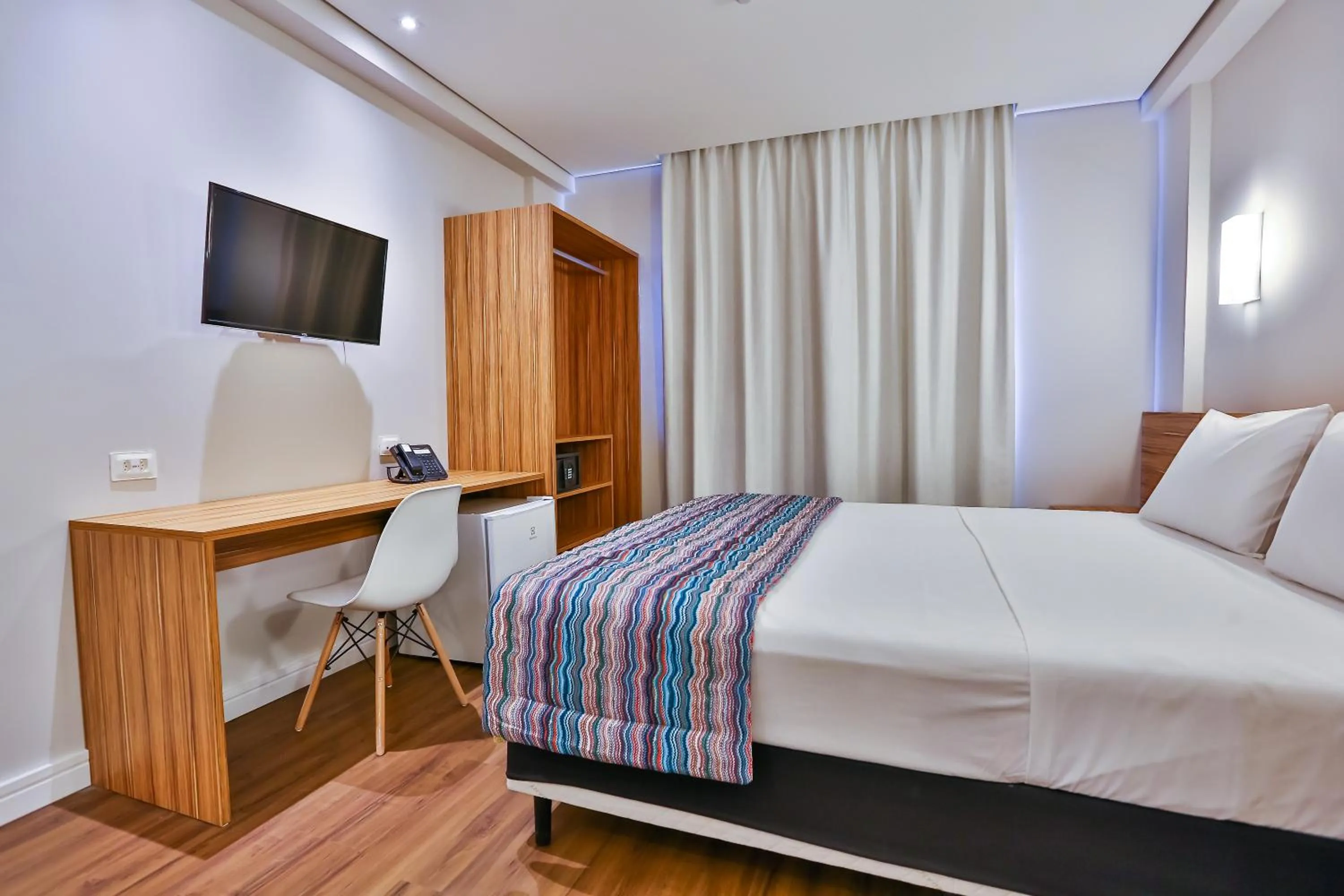 Bed in Maringá Airport Hotel