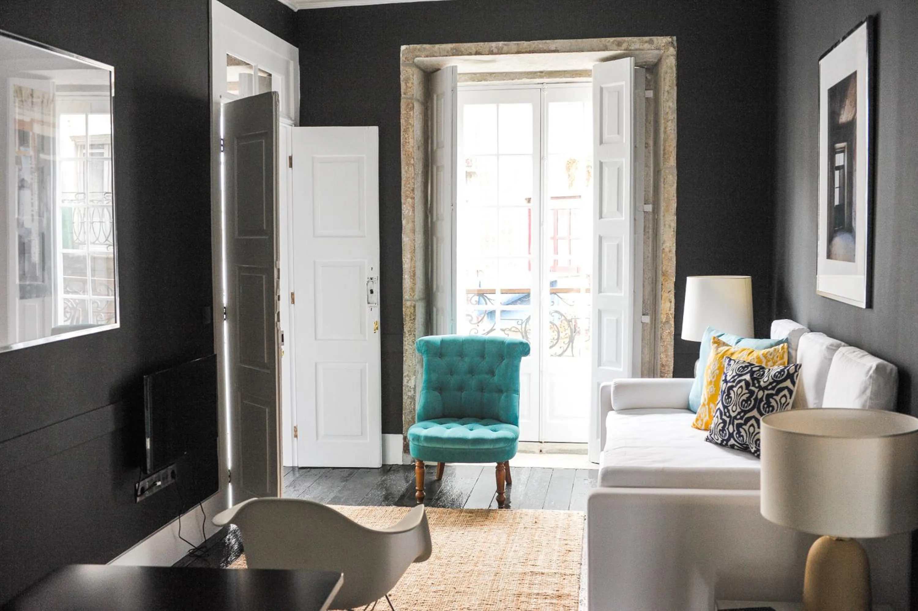 Living room in Mo House