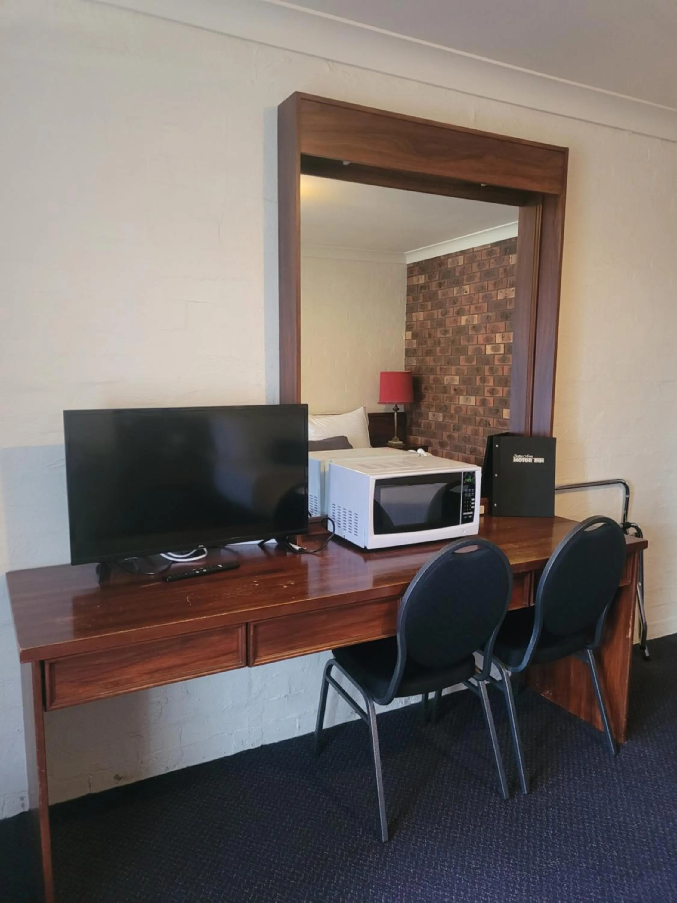 Seaton Arms Motor Inn