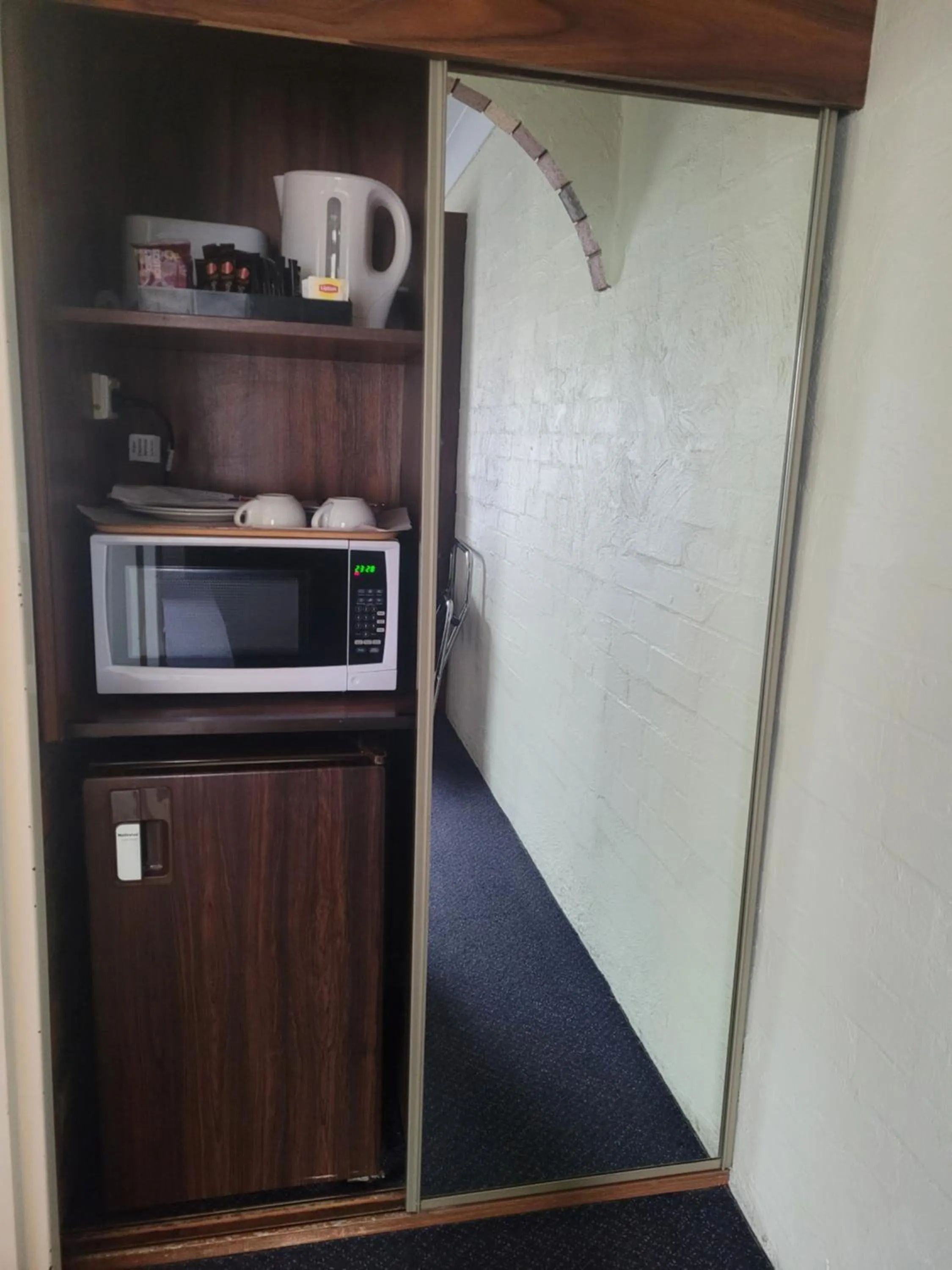 Seaton Arms Motor Inn