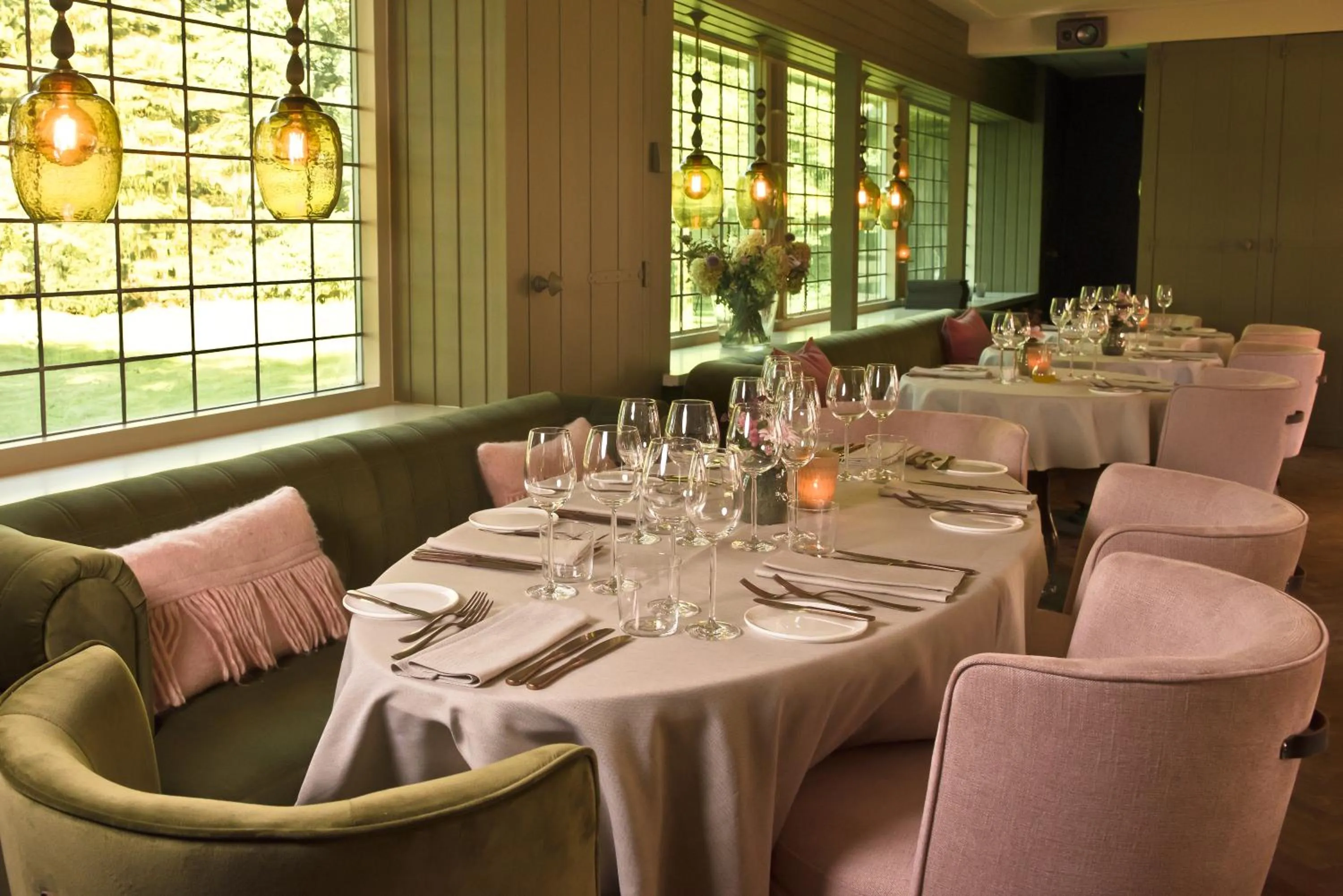 Restaurant/places to eat in Van der Valk Hotel Apeldoorn - de Cantharel