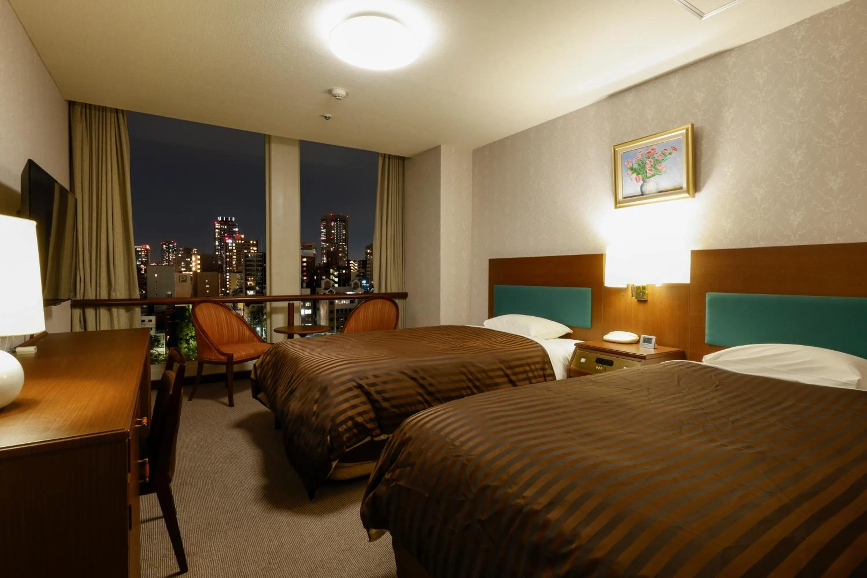 Photo of the whole room, Bed in Hotel Osaka Castle
