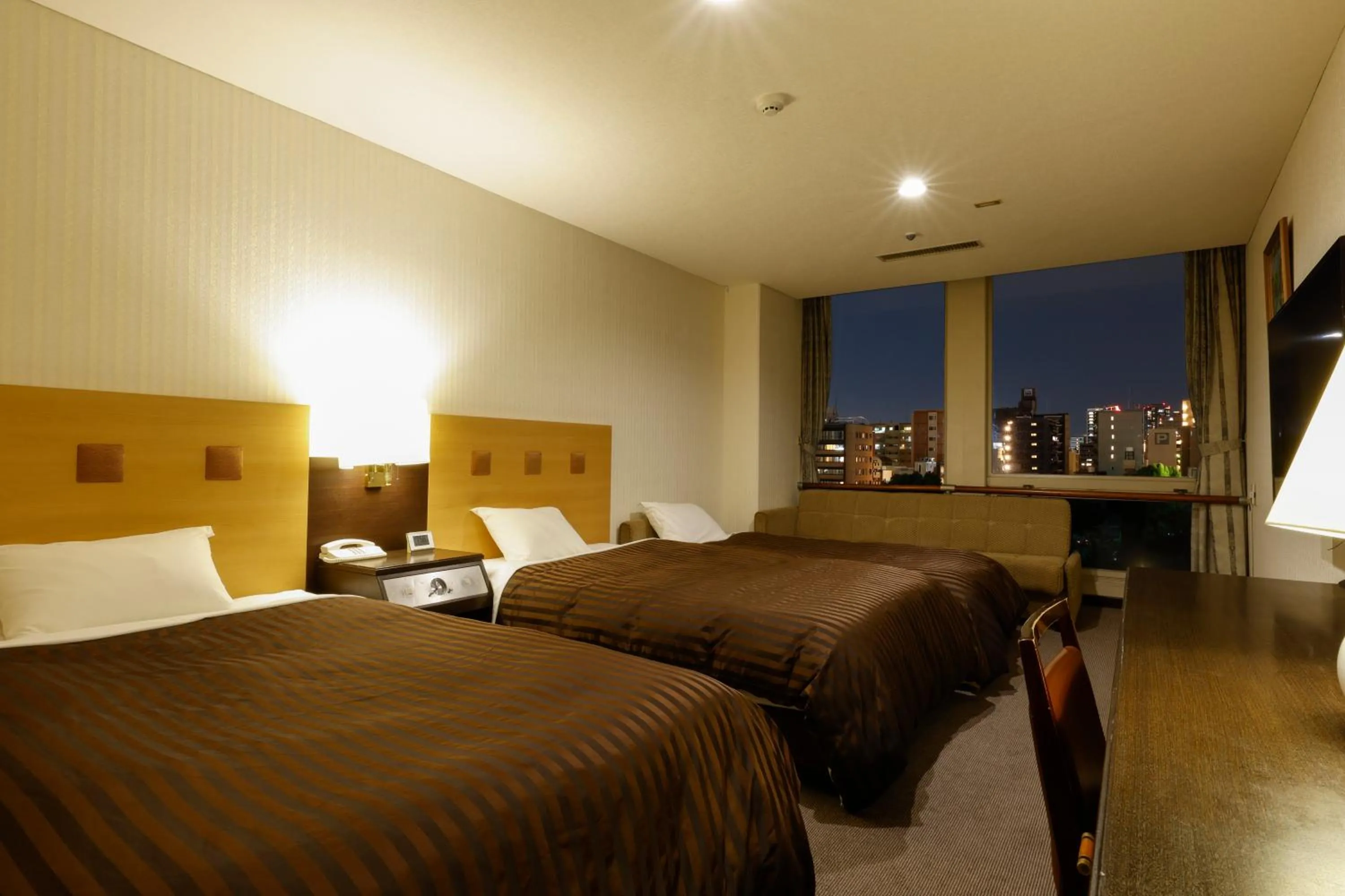 Photo of the whole room, Bed in Hotel Osaka Castle