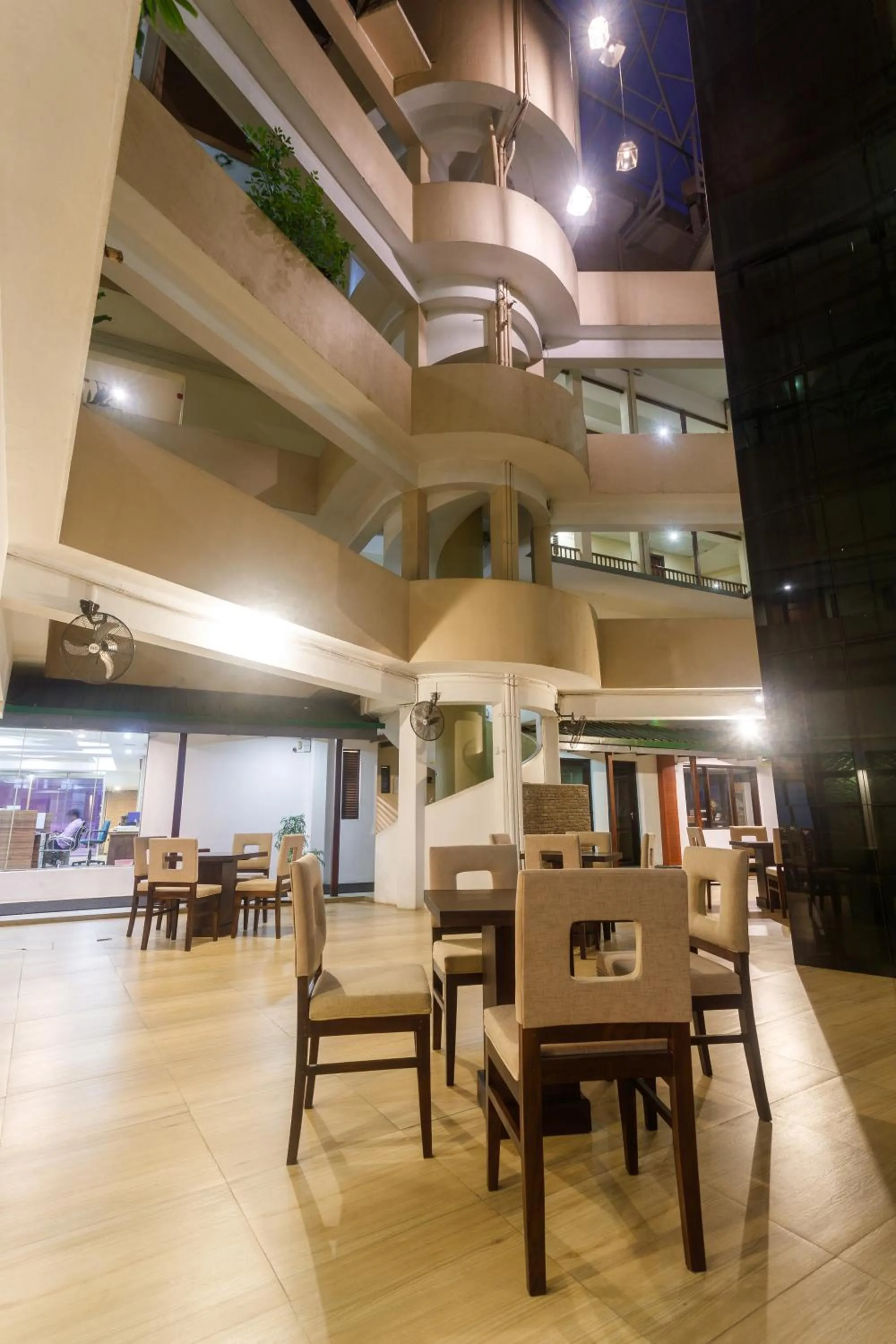 Dining area in Hotel Janaki