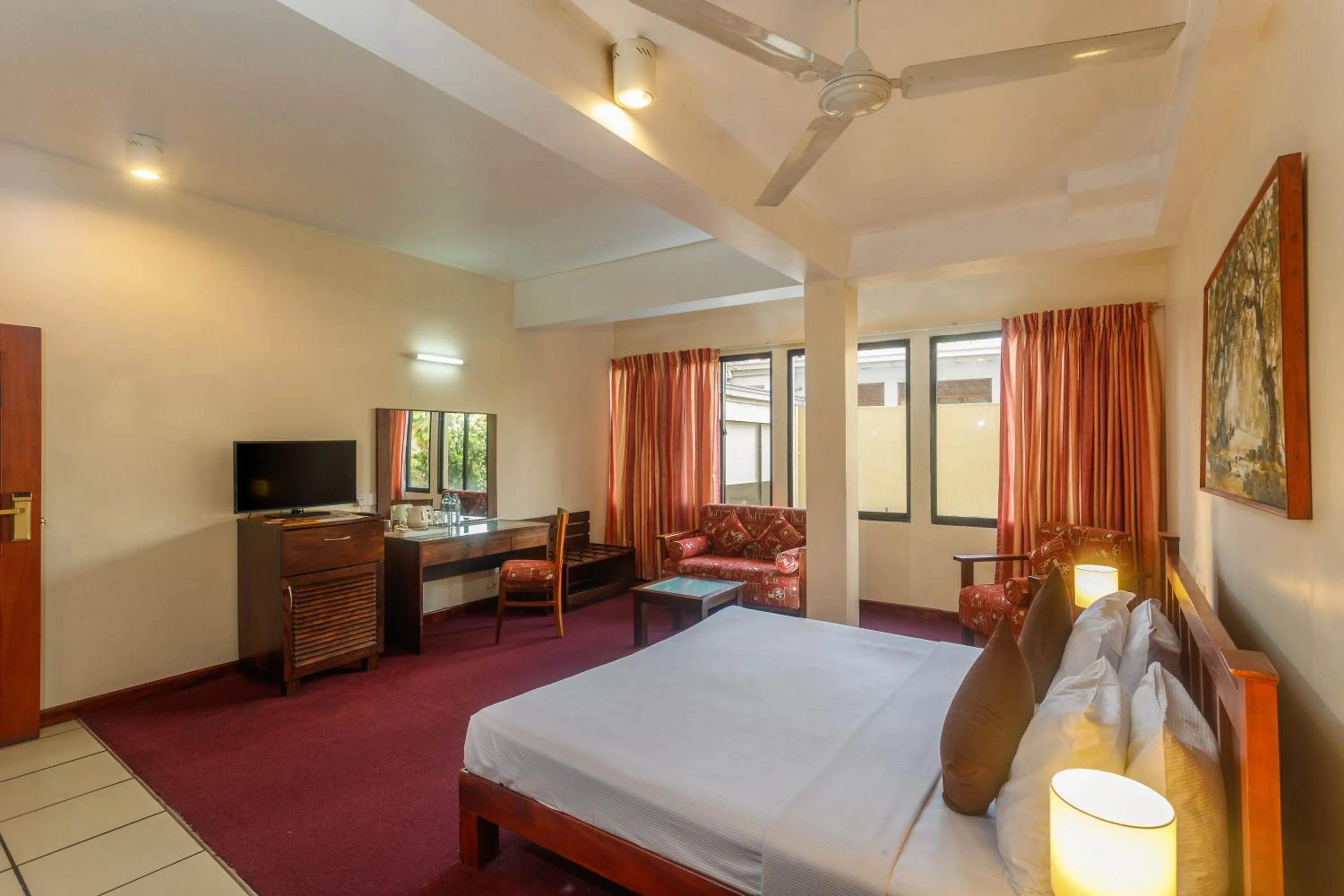 Bedroom, Bed in Hotel Janaki