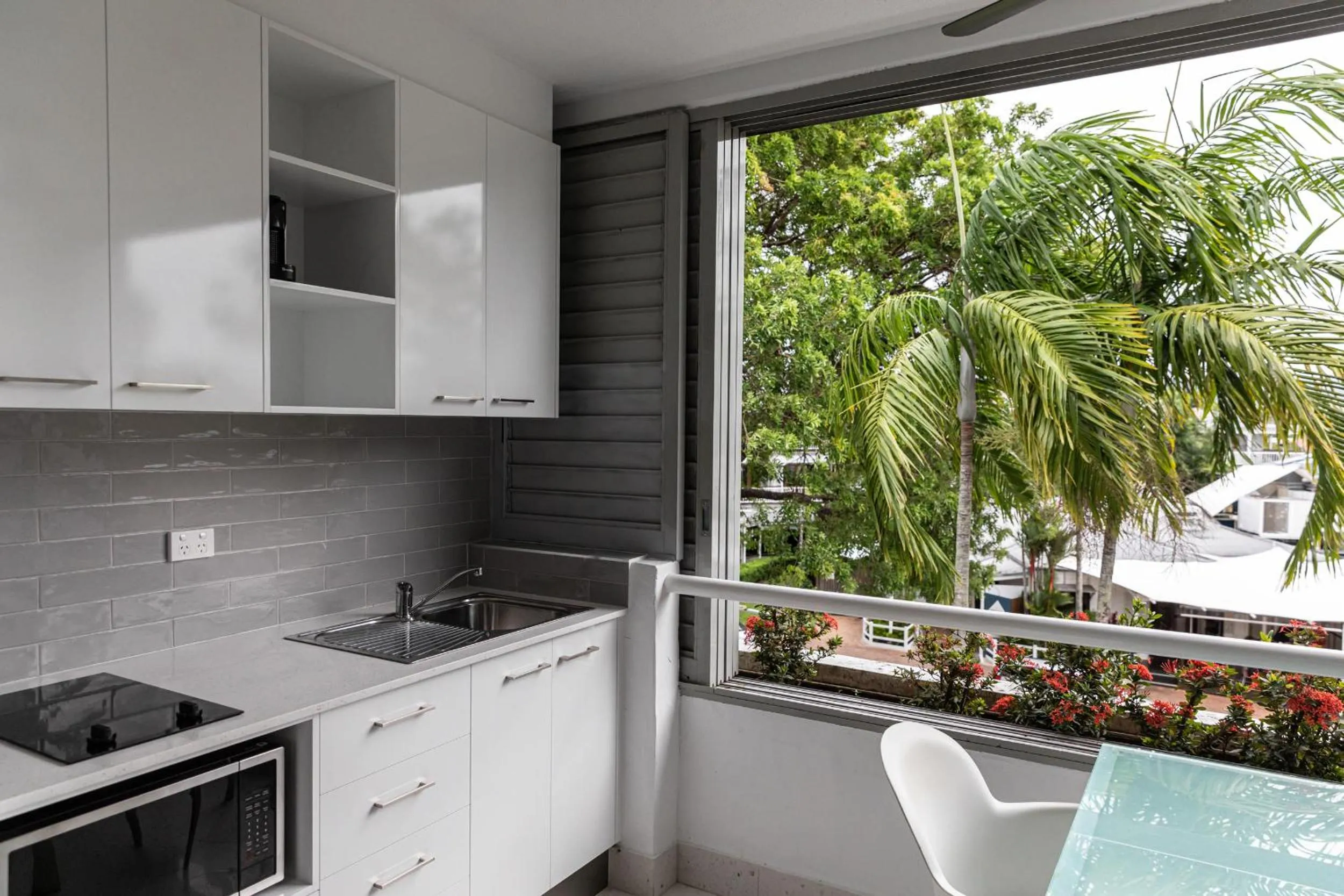 Kitchen or kitchenette in Club Tropical Resort - Official Onsite Reception & Check In