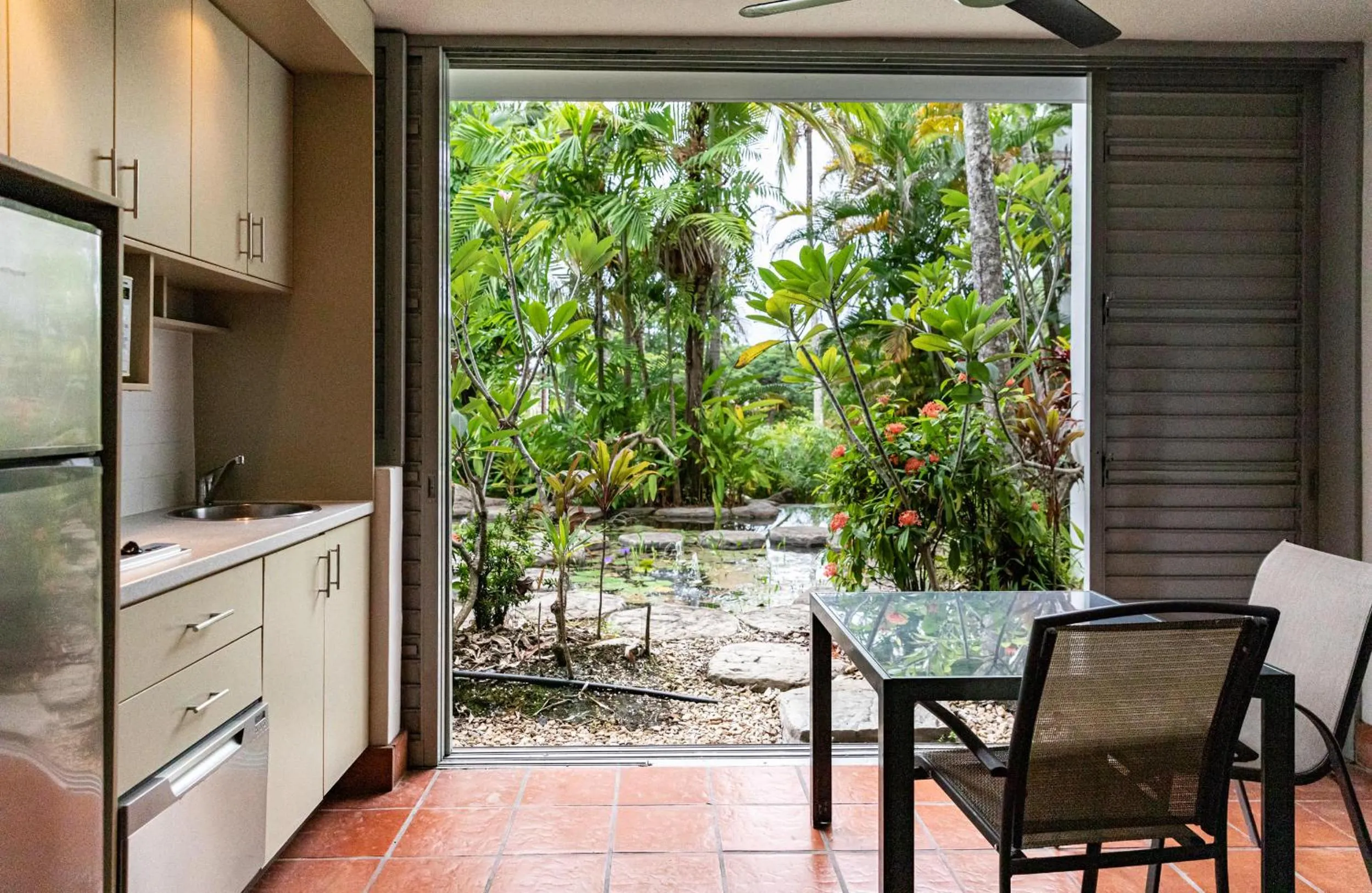 Garden in Club Tropical Resort - Official Onsite Reception & Check In