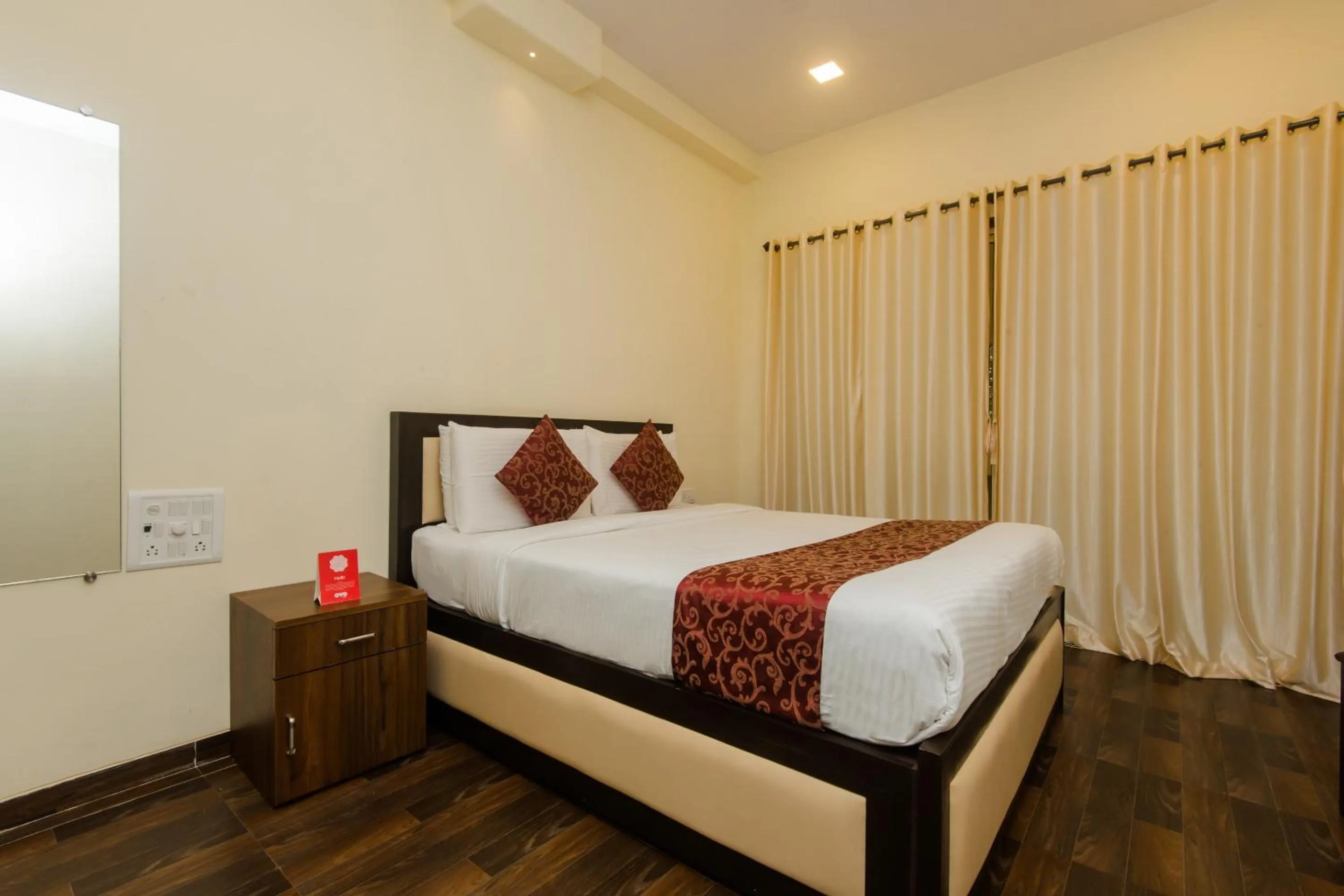 Bedroom, Bed in Hotel O Divine Residency Near Phoenix Marketcity