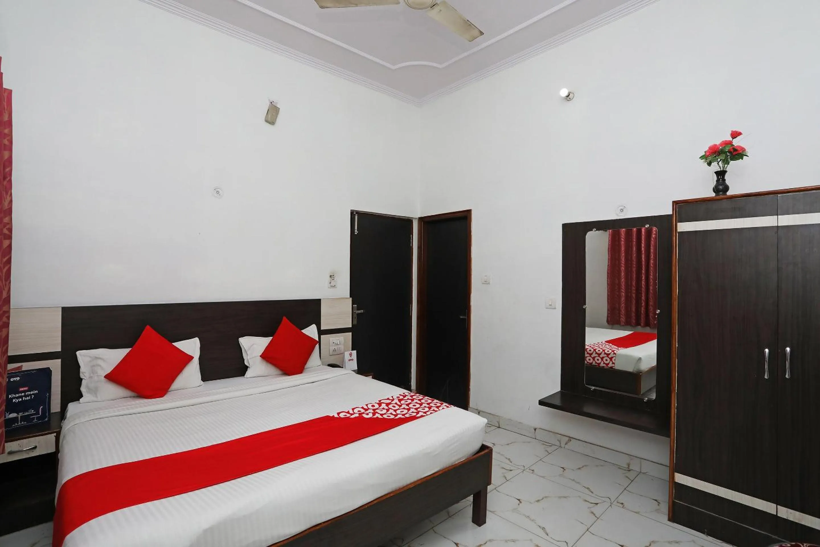 Bedroom, Bed in Hotel O Haveli Inn