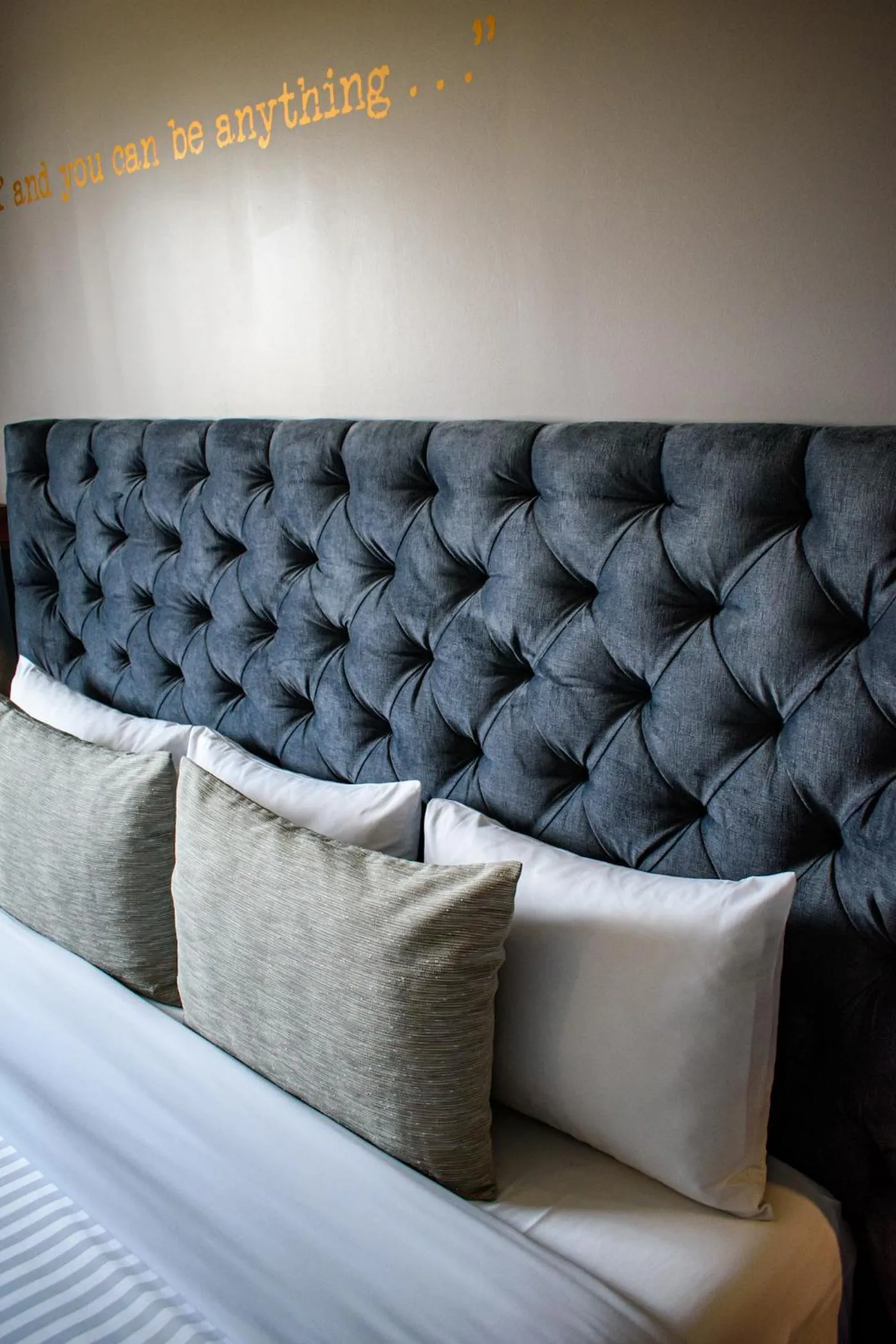 Bed in Bedford Hotel