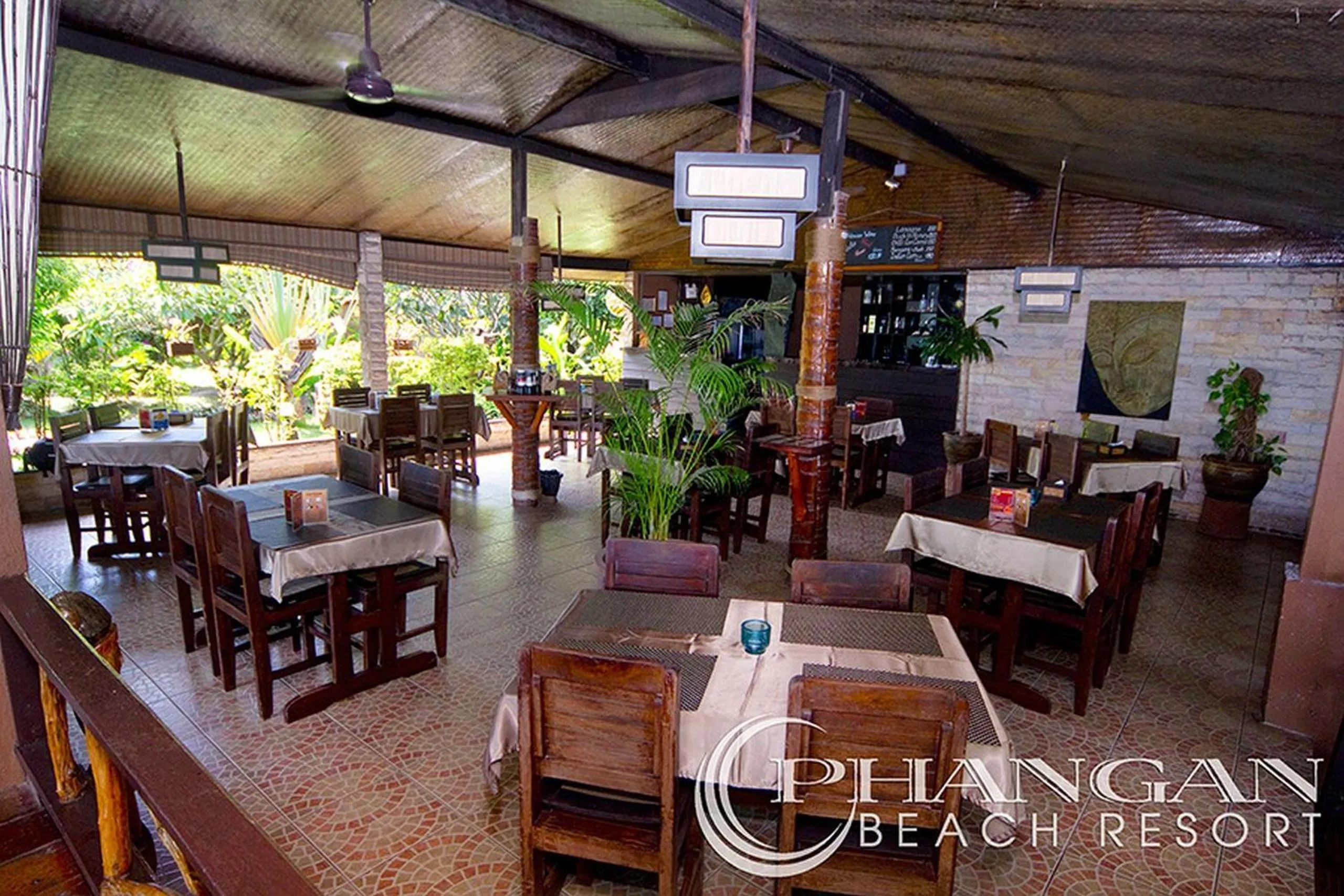 Restaurant/places to eat in Phangan Beach Resort