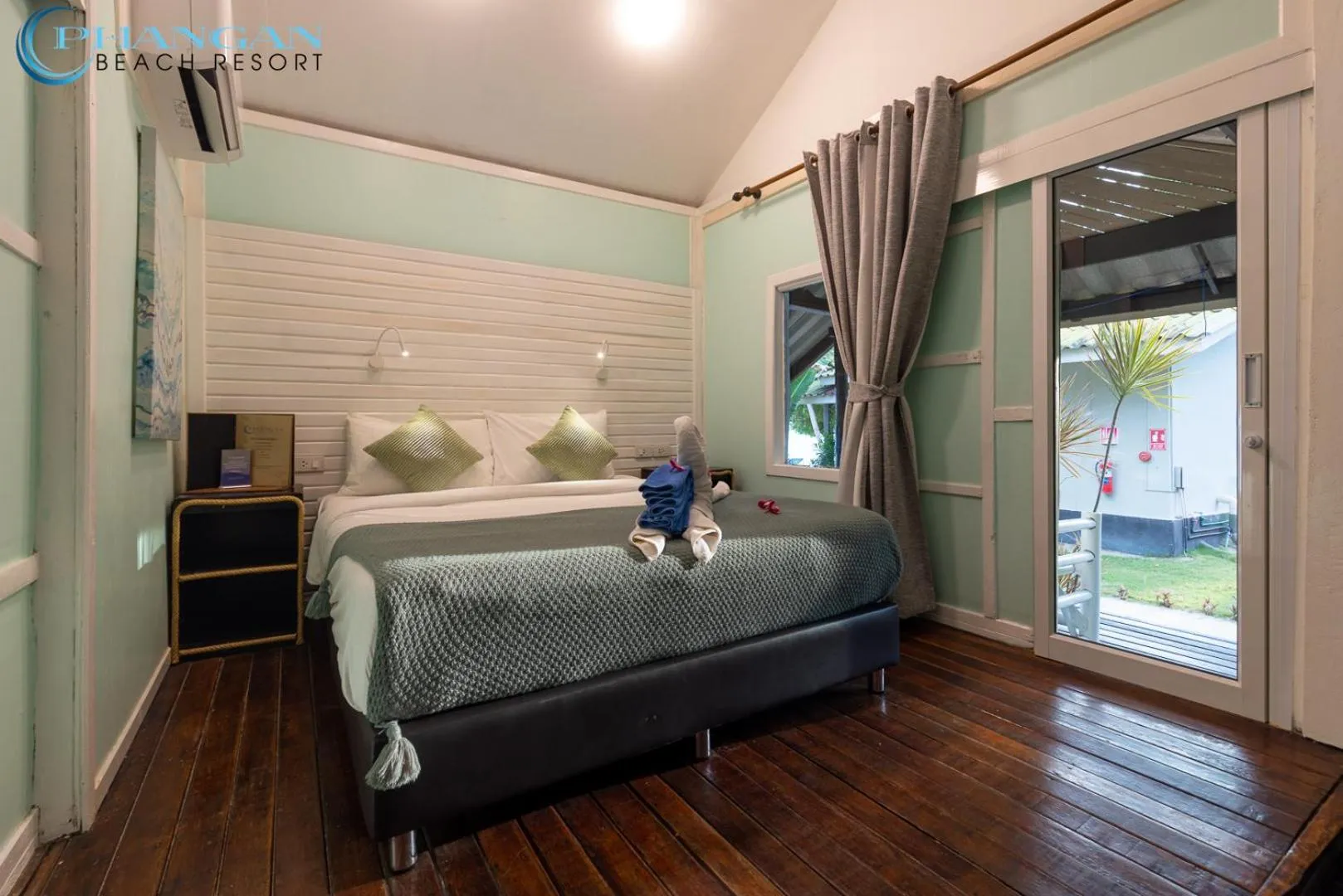Bedroom in Phangan Beach Resort