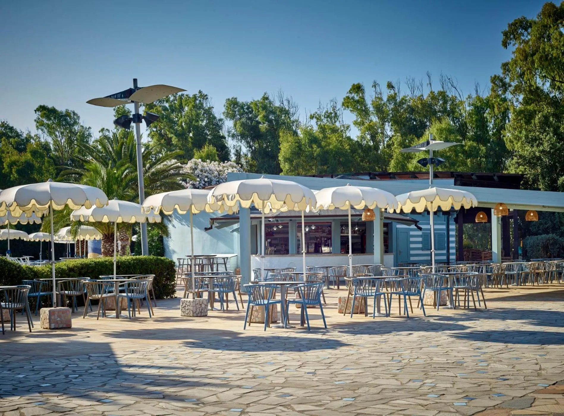 Lounge or bar in Serenè Resort