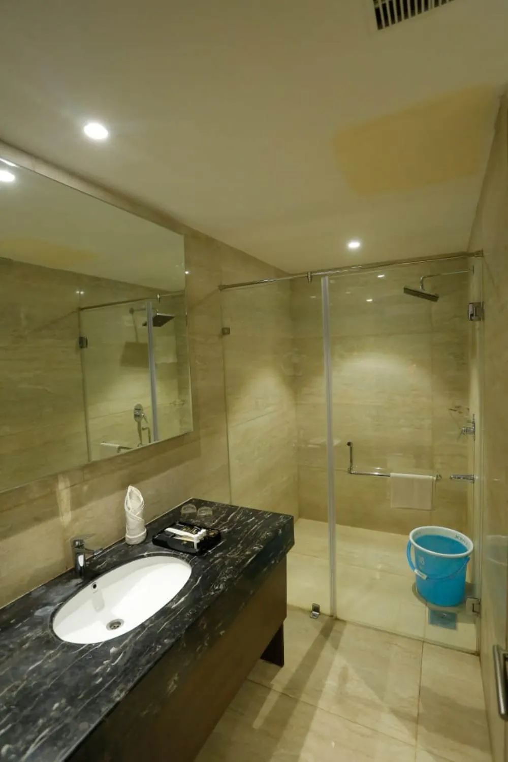 Bathroom in The Hamuse Hotel Kodaikanal - Luxury Redefined