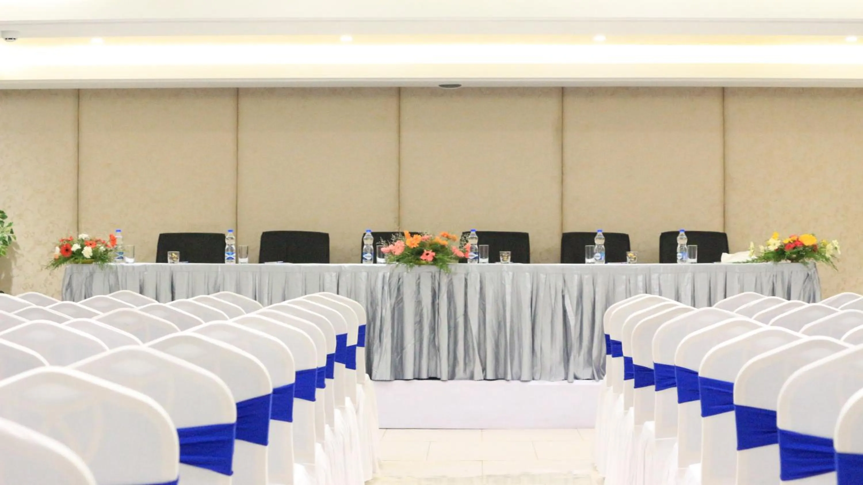 Banquet/Function facilities in The Hamuse Hotel Kodaikanal - Luxury Redefined