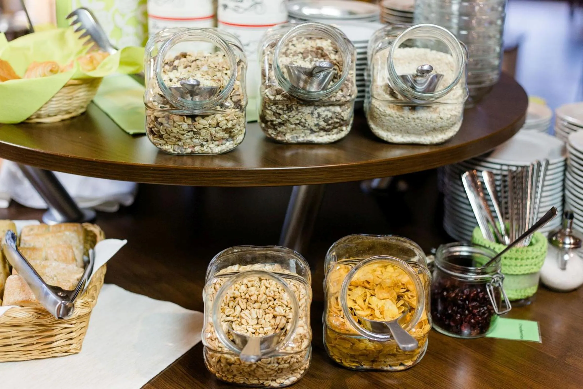 Buffet breakfast in Friesen Hotel