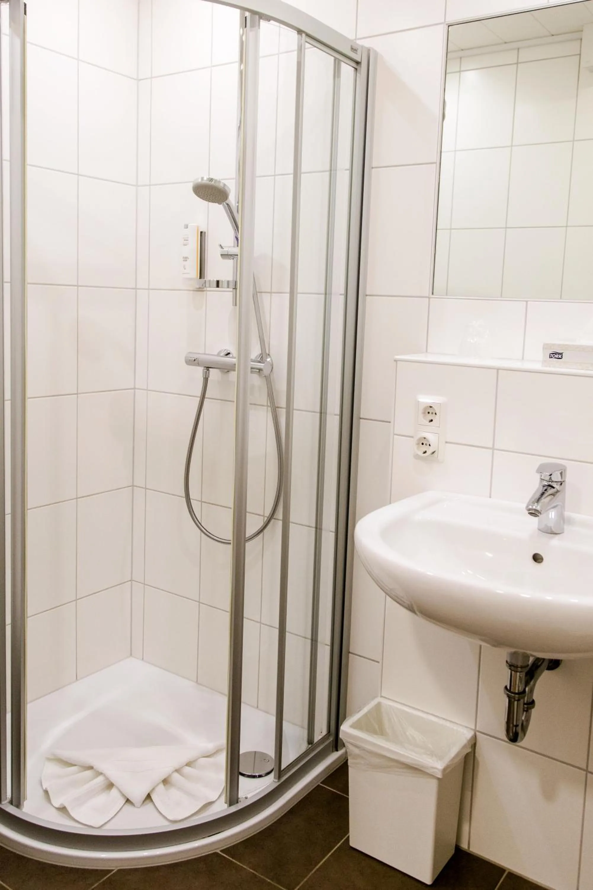 Bathroom in Friesen Hotel