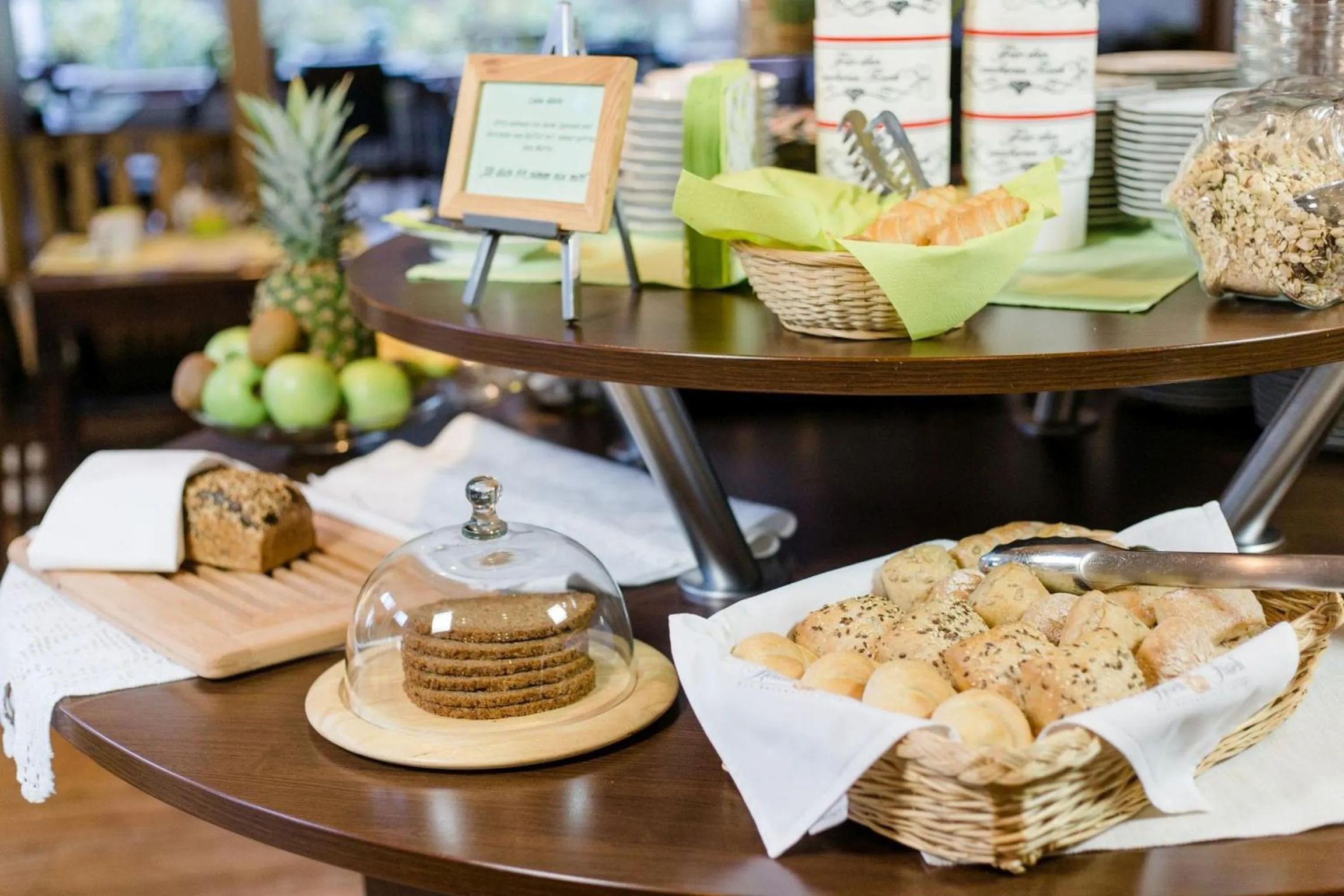 Buffet breakfast in Friesen Hotel