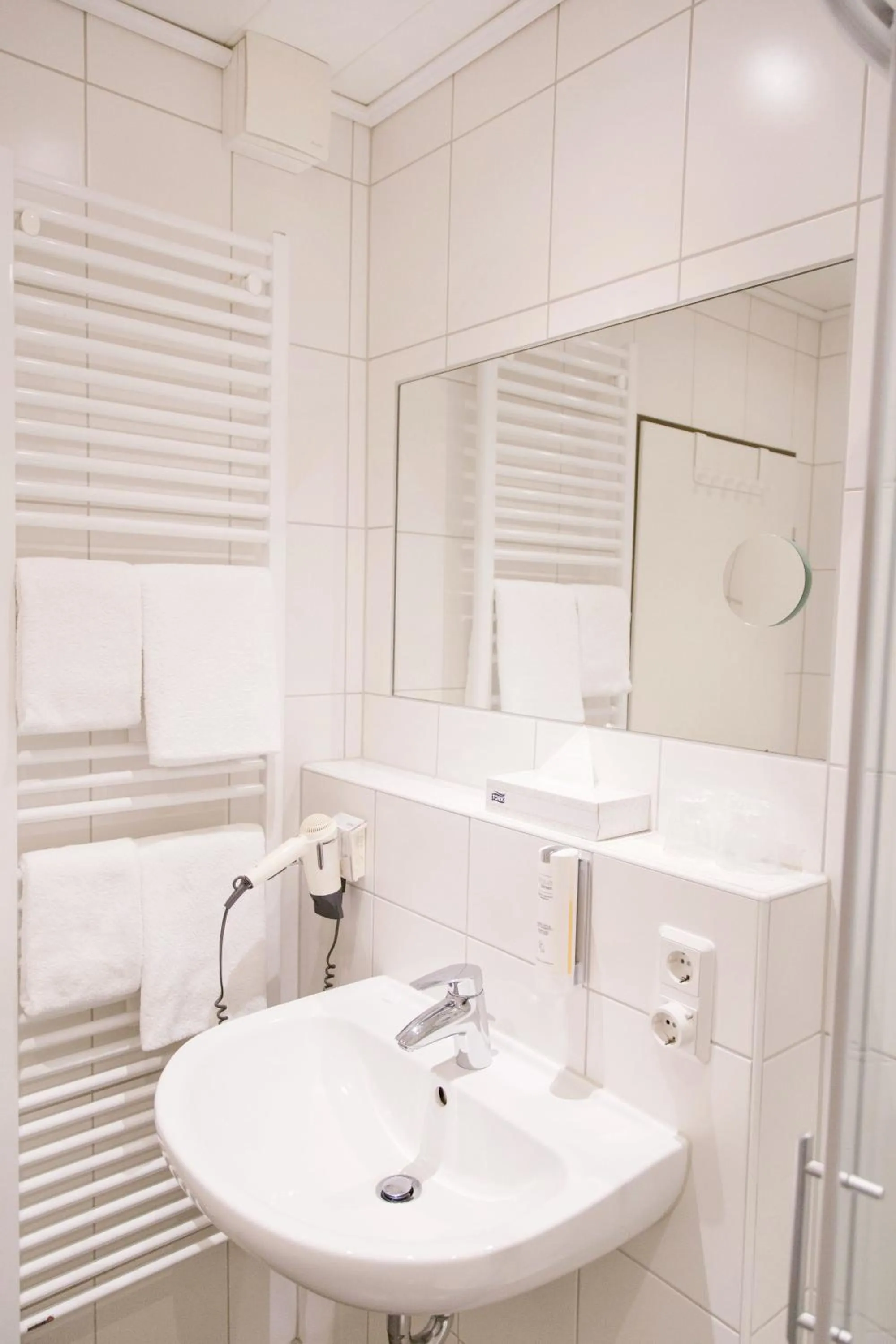 Bathroom in Friesen Hotel