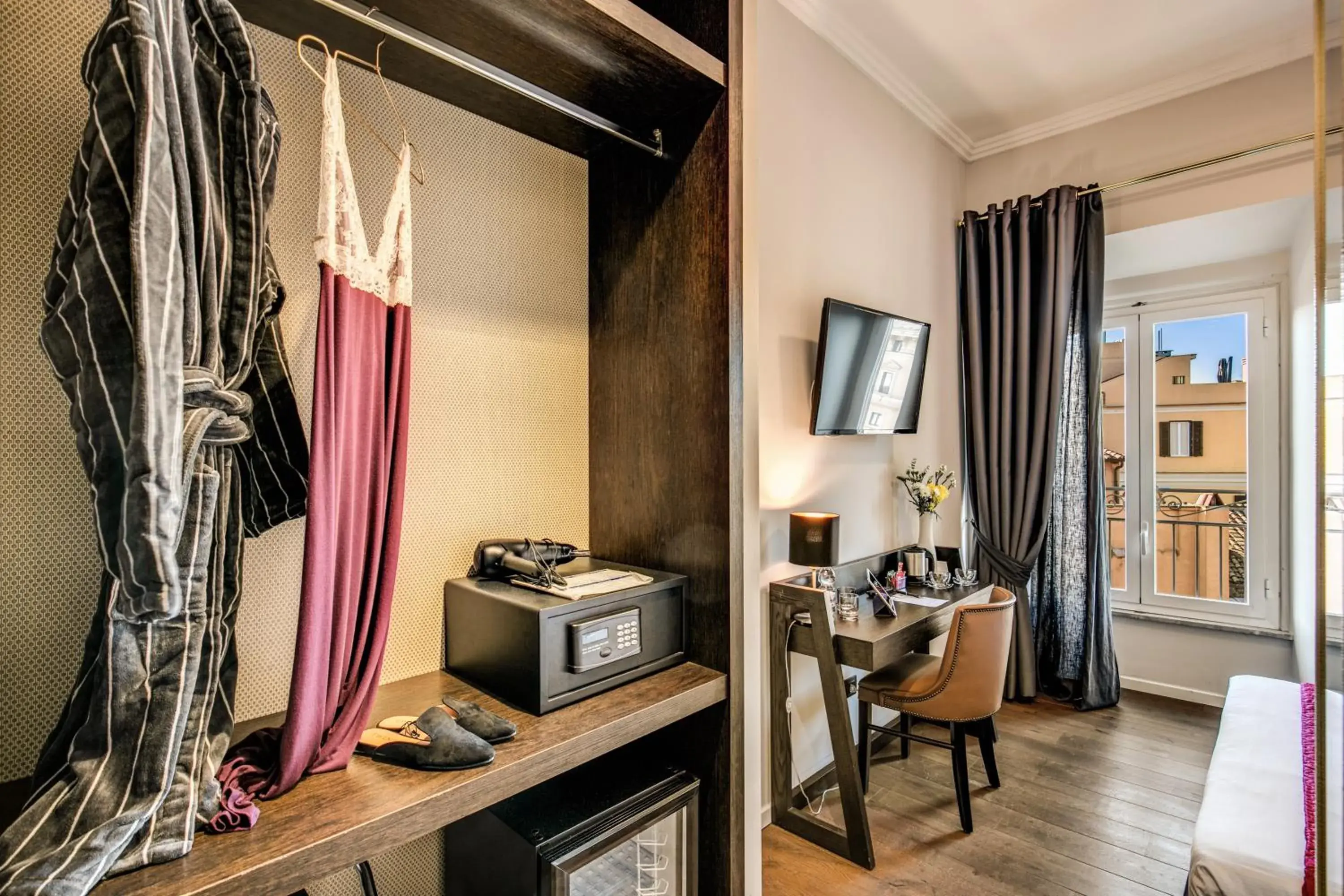 Piccola Navona Roof Garden Piccola Navona Roof Garden