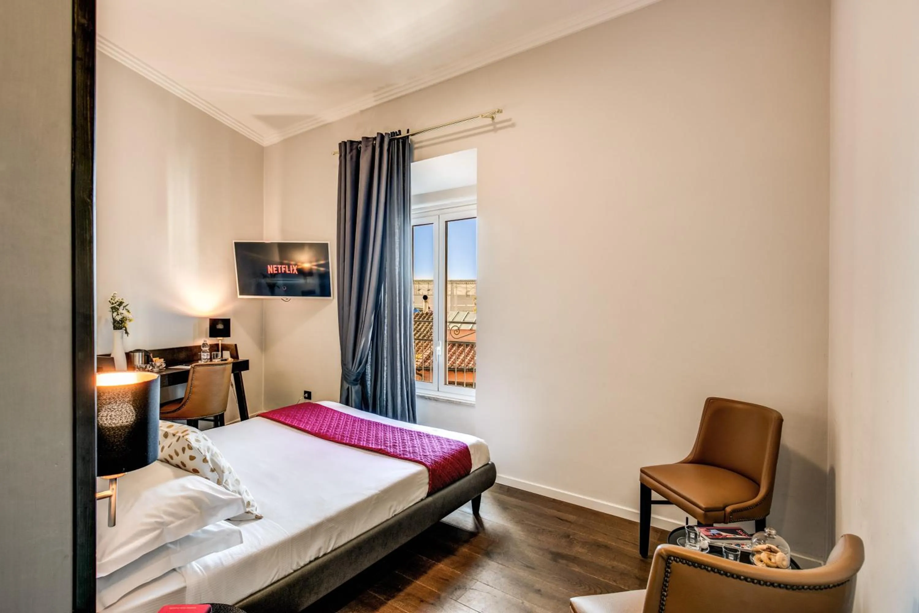 Bedroom, Bed in Piccola Navona Roof Garden