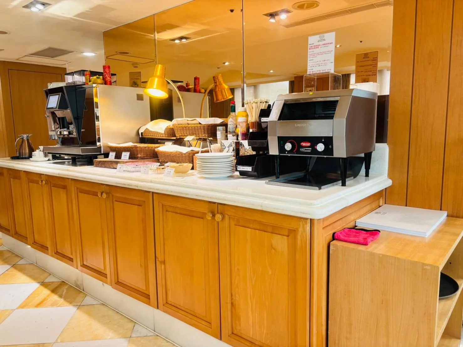 Breakfast in Royal Seasons Hotel Taipei ‧ Nanjing W.