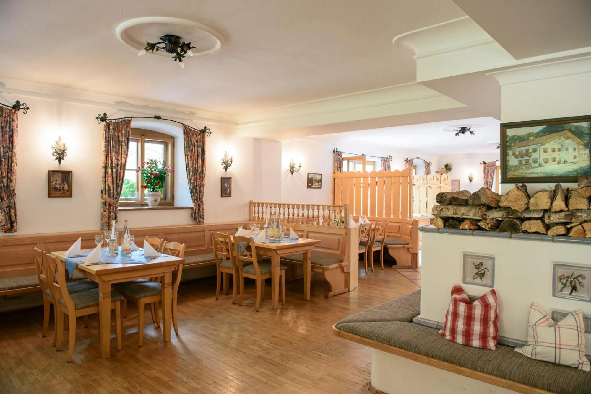 Restaurant/places to eat in Hotel-Gasthof Mauthäusl