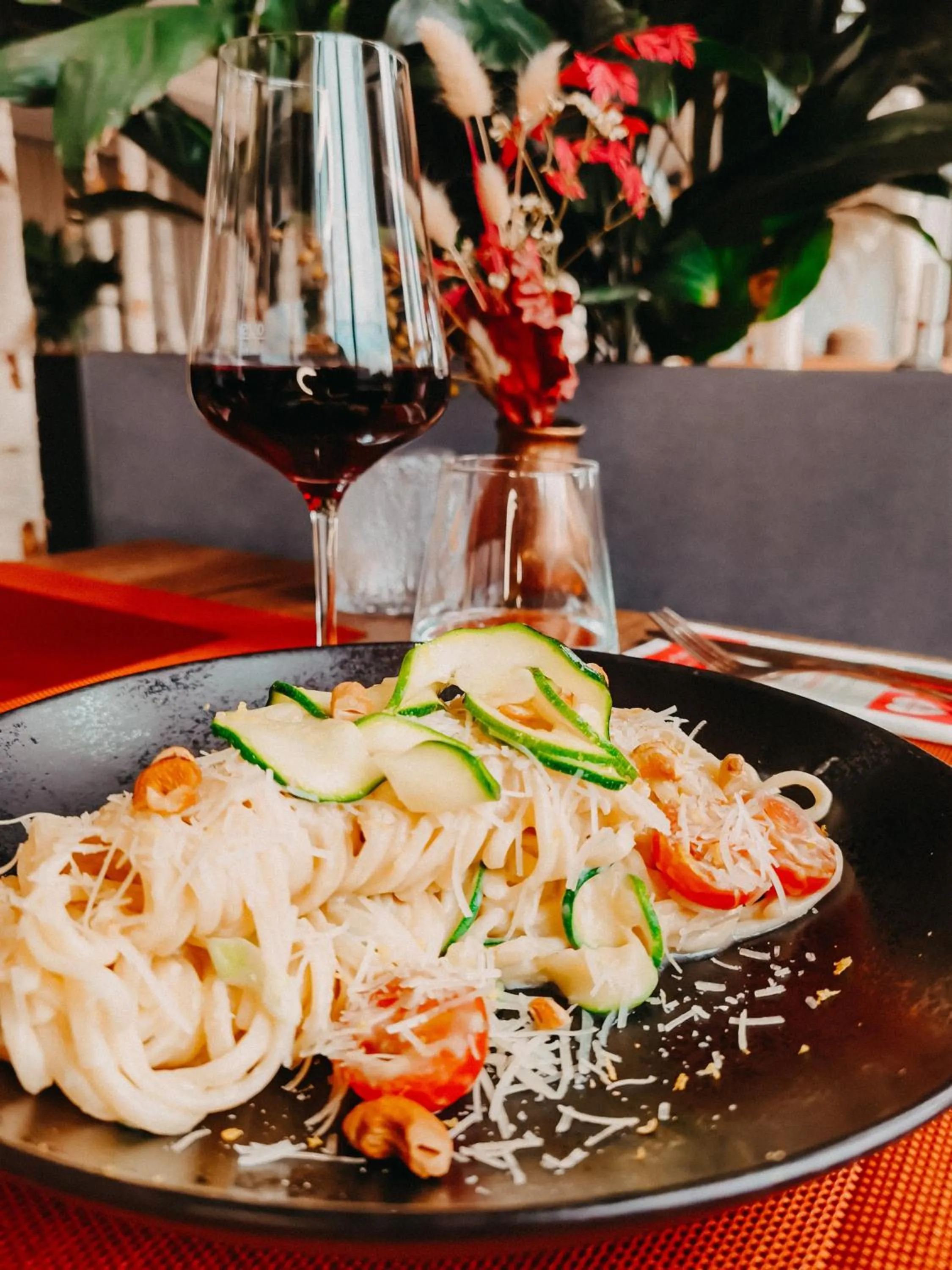 Food and drinks in Parkhotel Landau